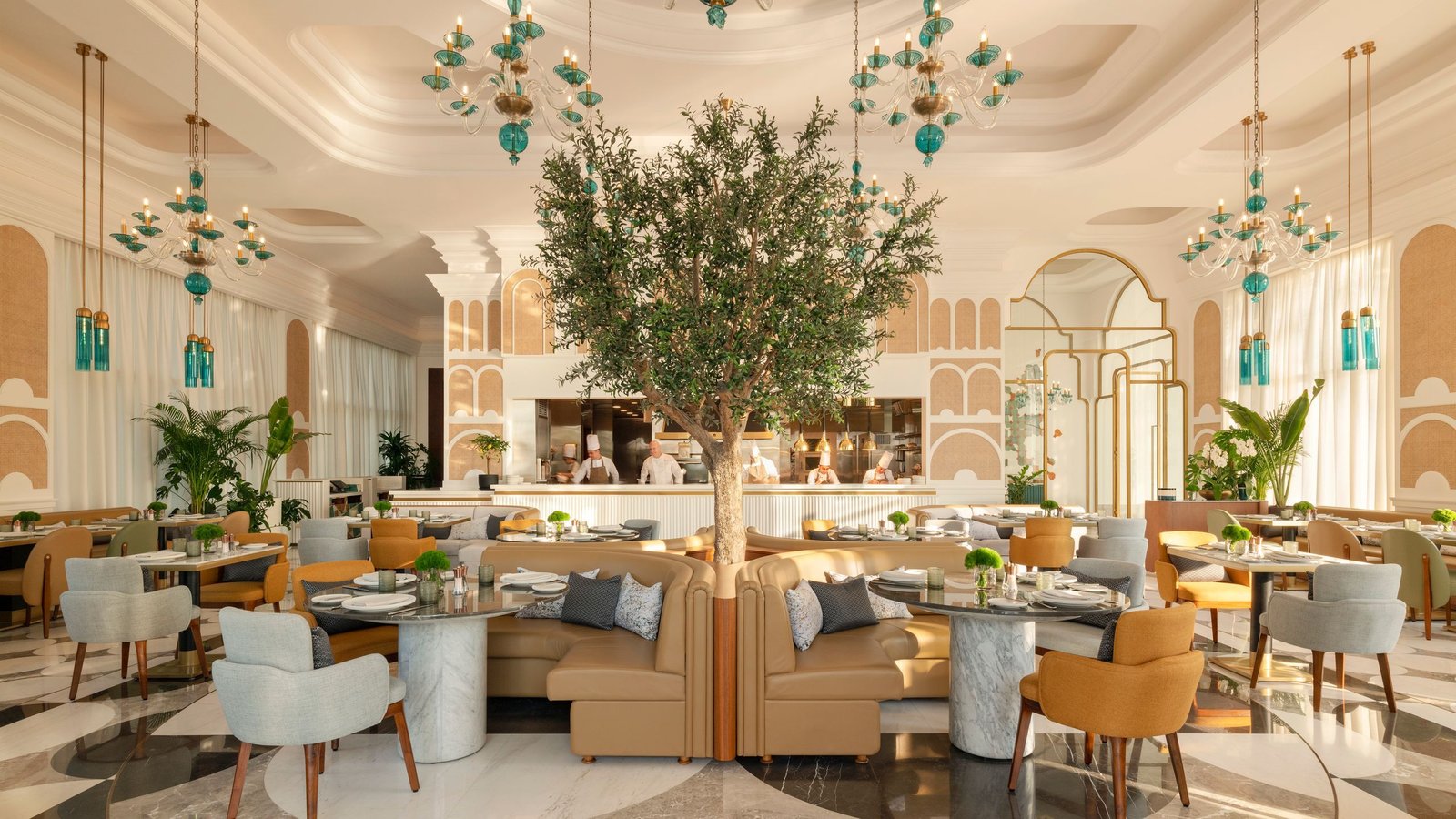 Raffles Al Areen Palace Bahrain, eat & drink