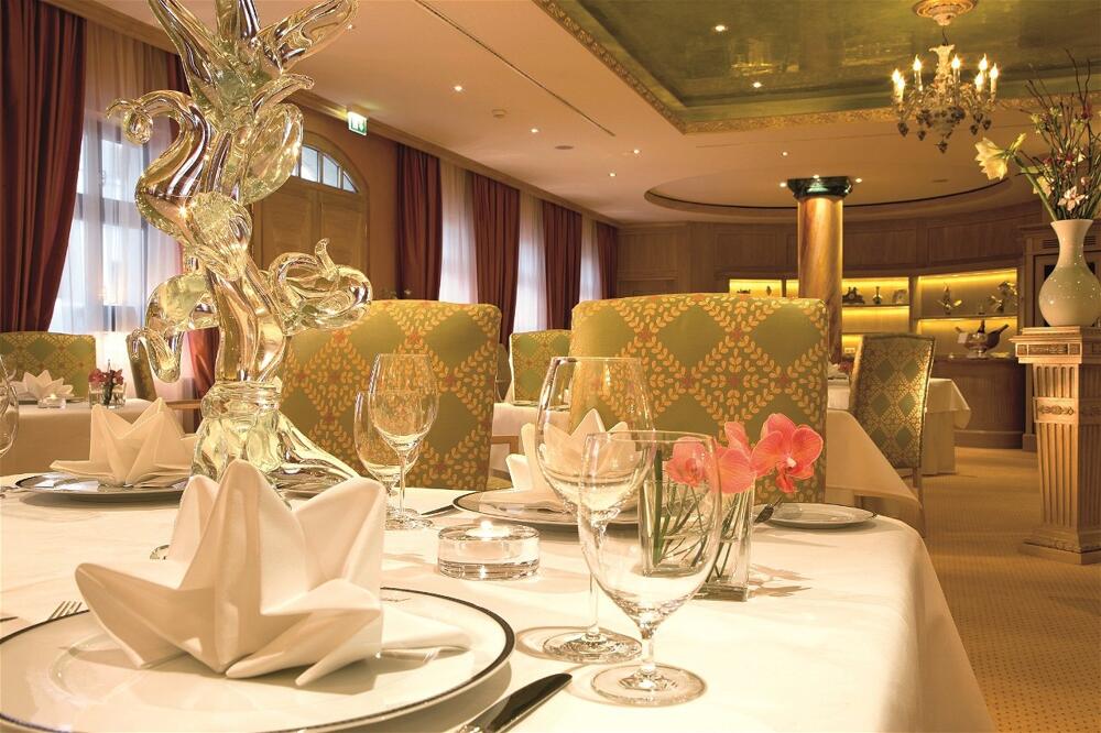 Hotel Bülow Palais, eat & drink