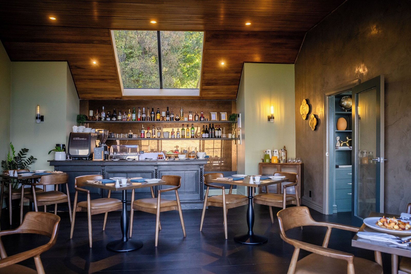 Azur Lodge