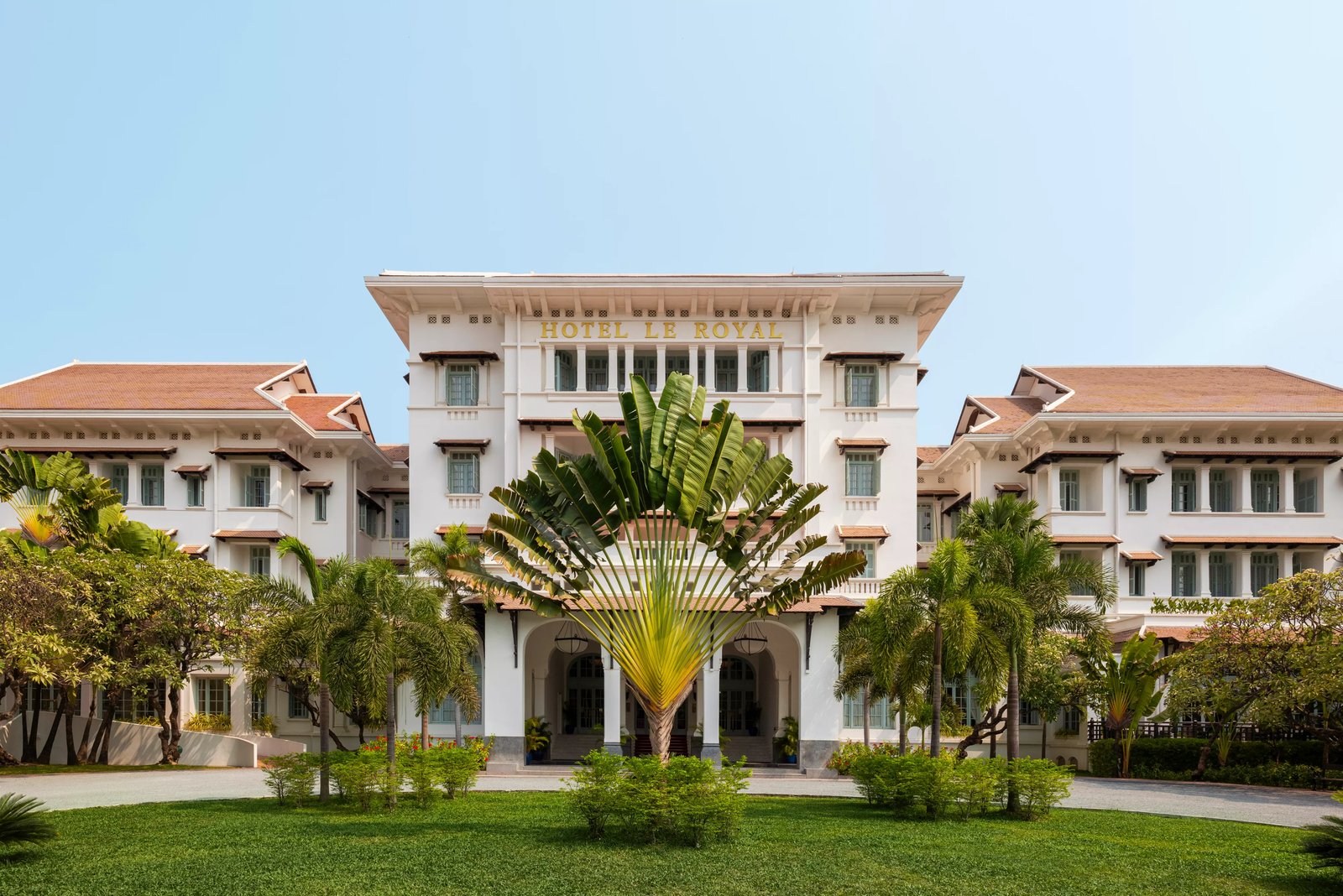 Raffles Hotel Le Royal Phnom Penh, backstory