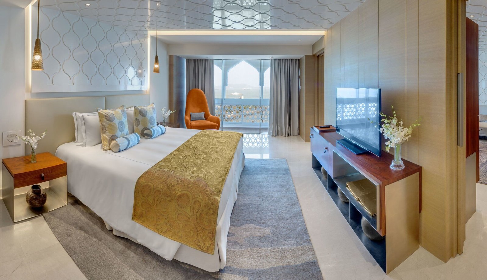 Taj Mahal Tower, Mumbai, rooms