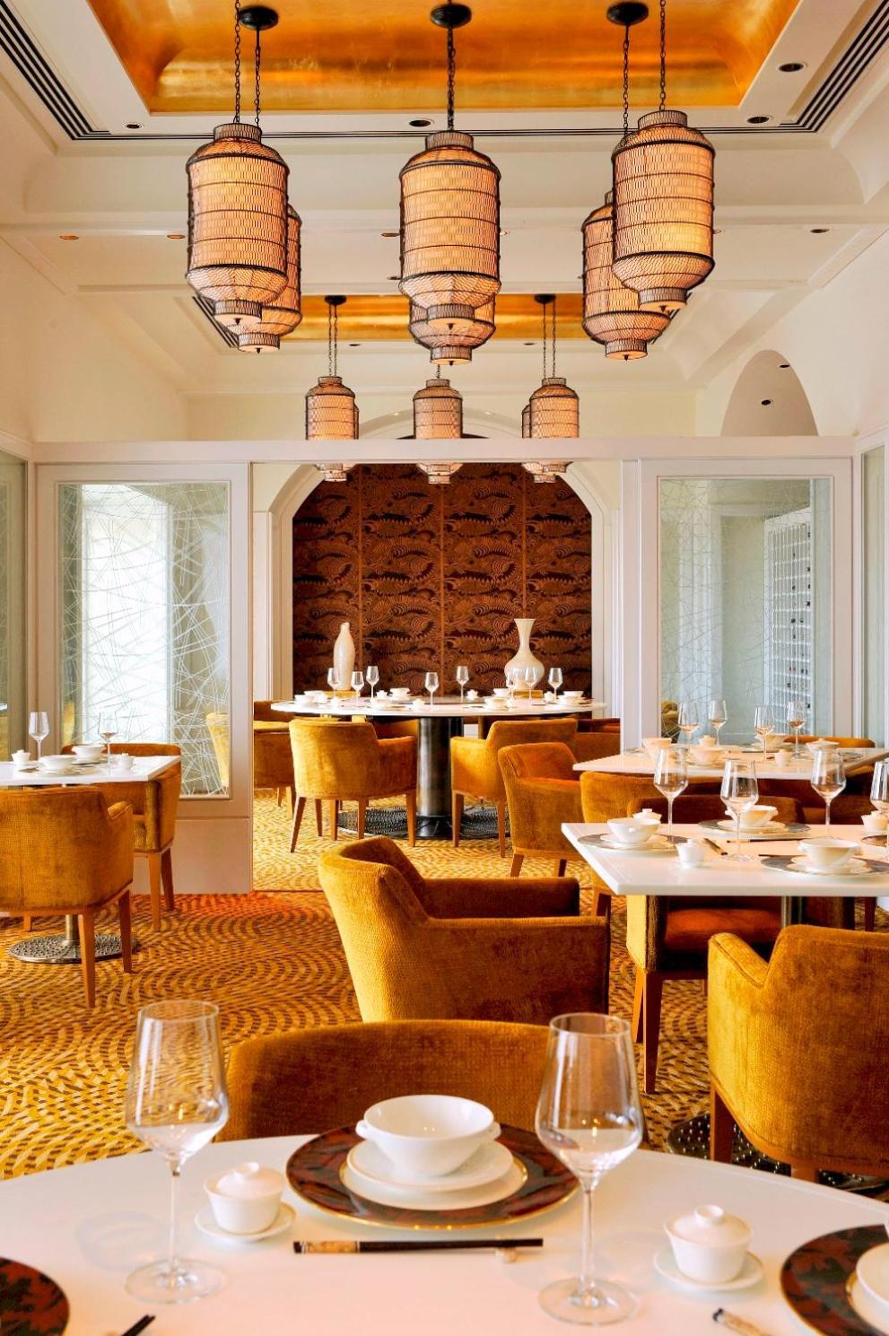 Taj Mahal Tower, Mumbai, eat & drink
