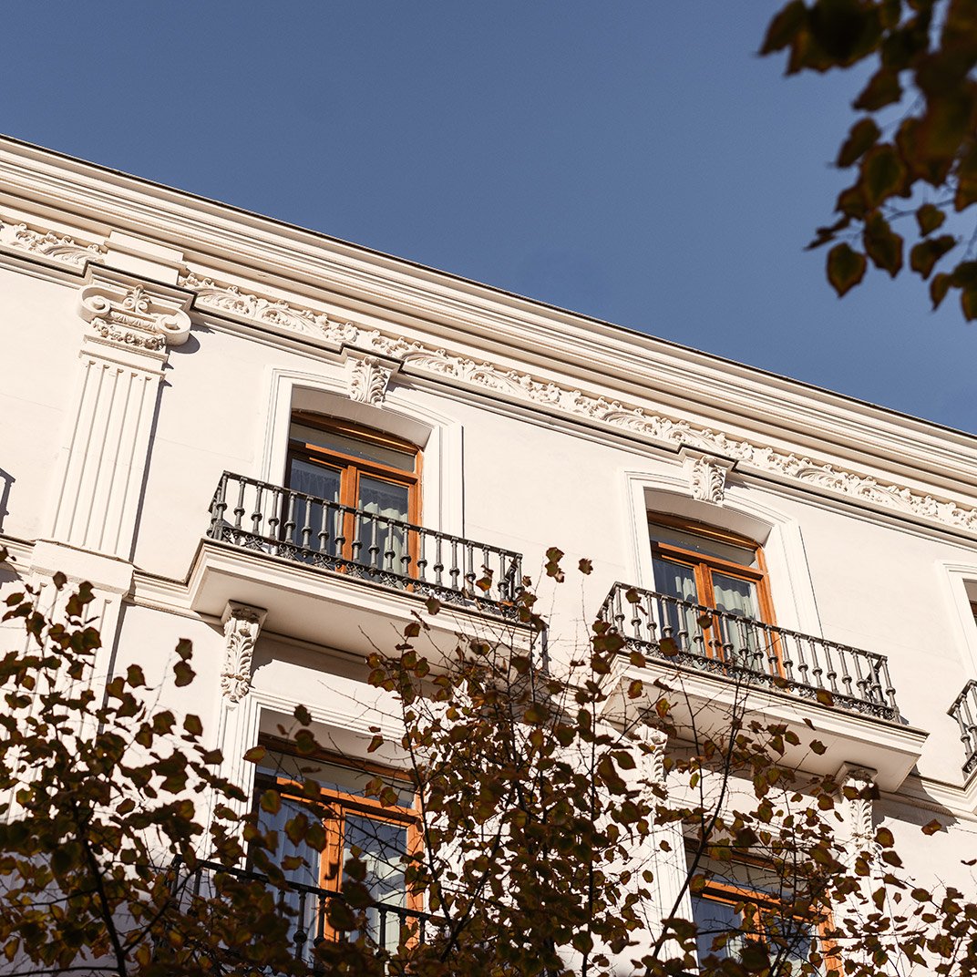 Hotel Único Madrid, backstory