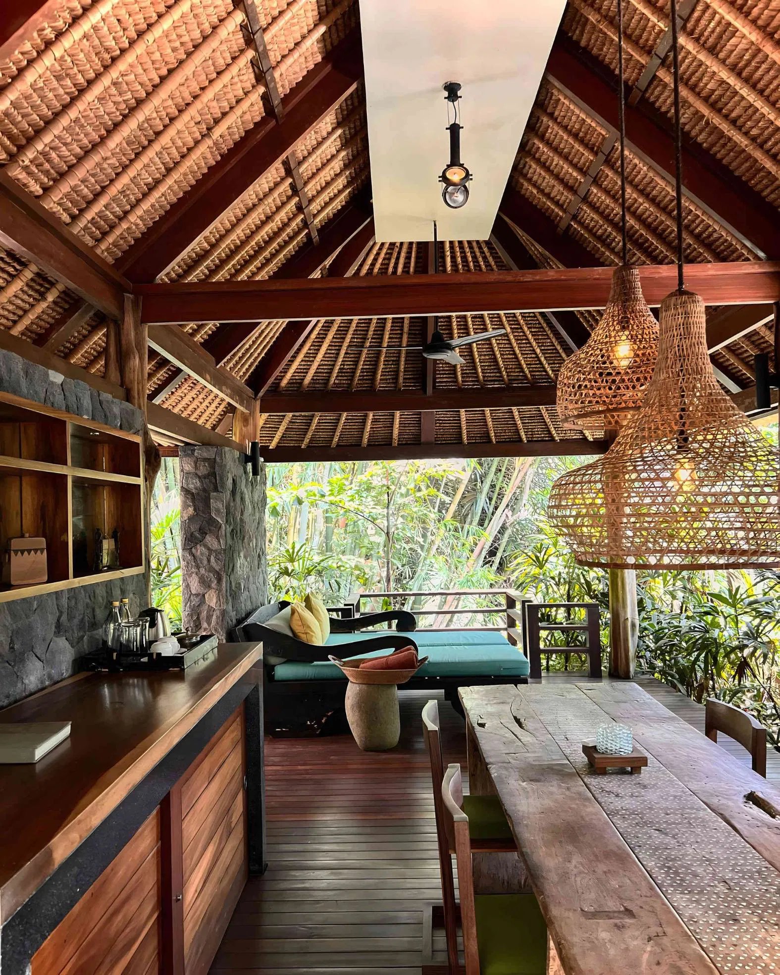 The Purist Villas, café balisimo