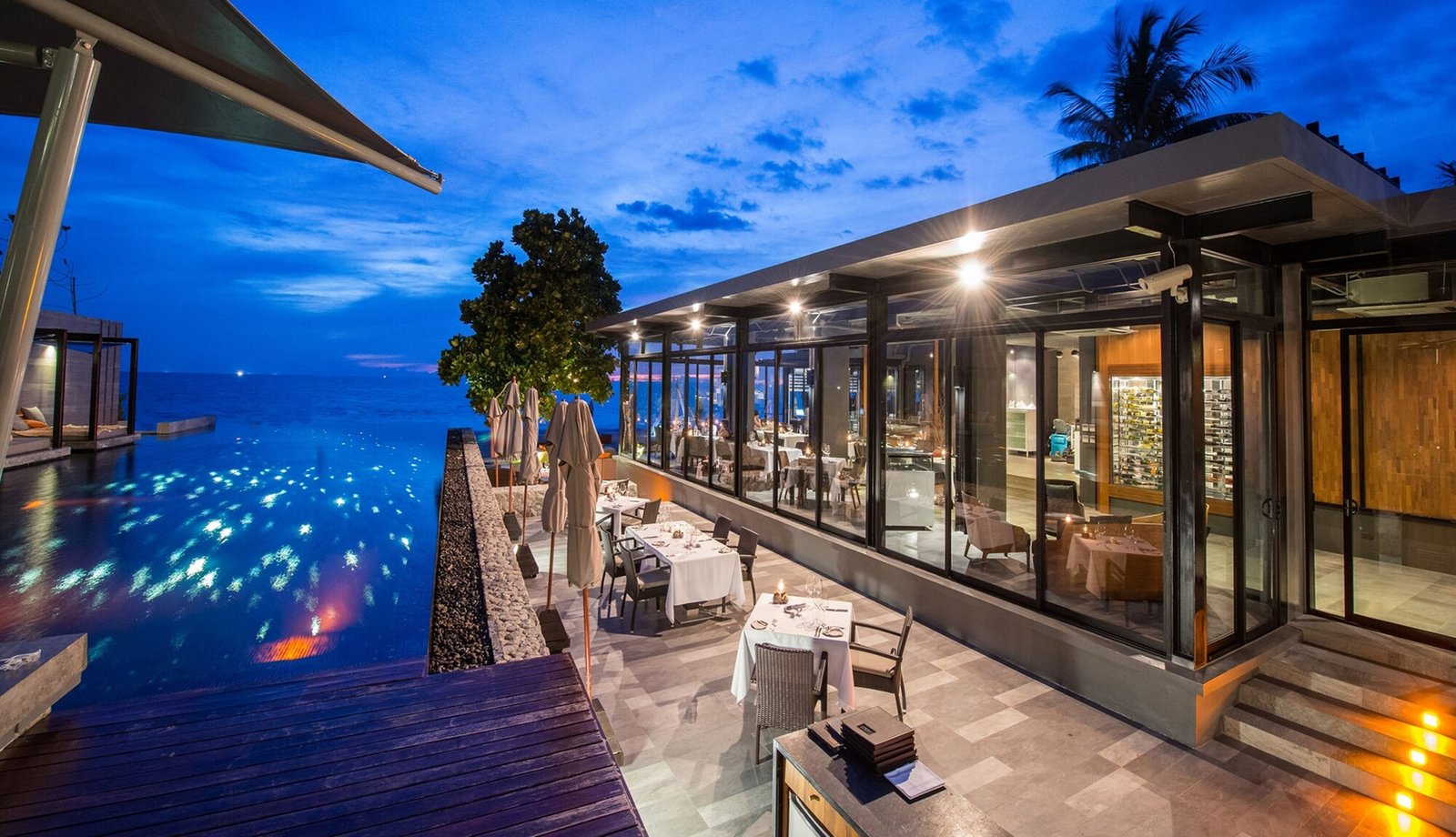 Aleenta Phuket - Phang Nga Resort & Spa, eat & drink