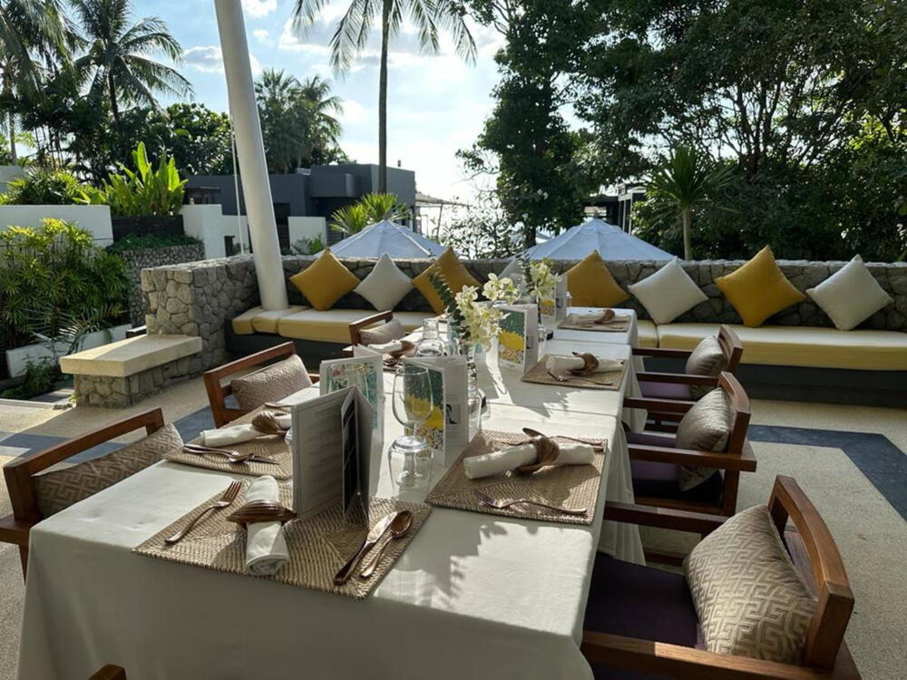 Aleenta Phuket - Phang Nga Resort & Spa, eat & drink