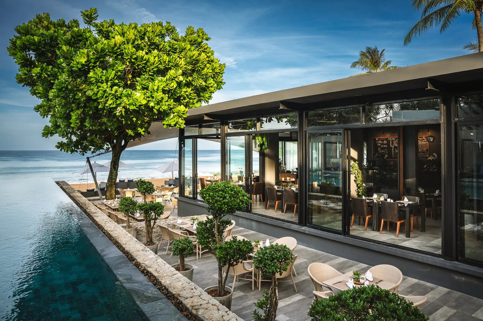 Aleenta Phuket - Phang Nga Resort & Spa, eat & drink