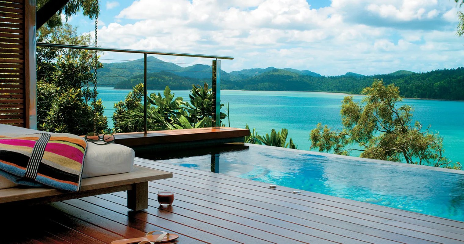 Qualia, the pool