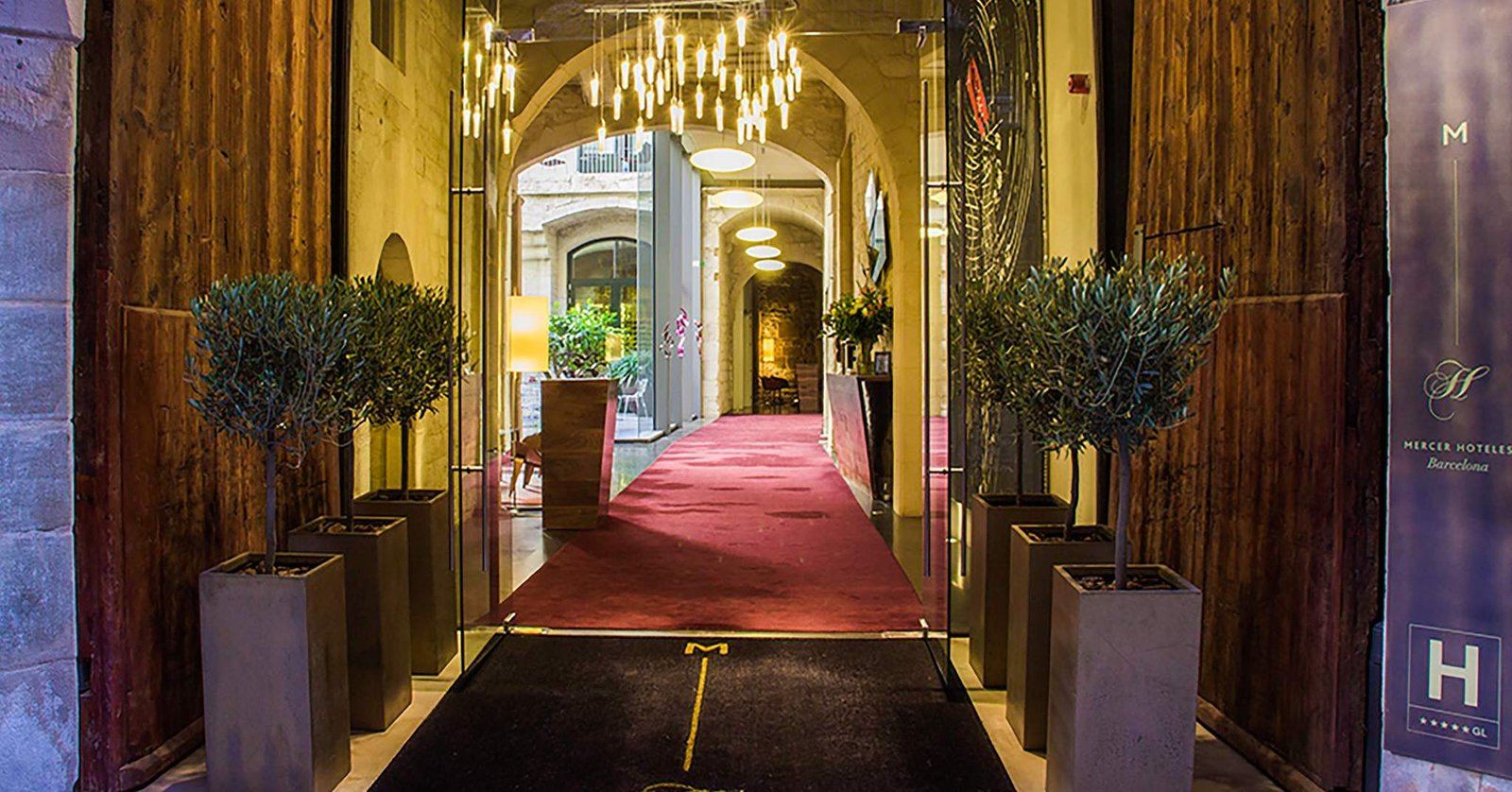 Mercer Hotel Barcelona, backstory