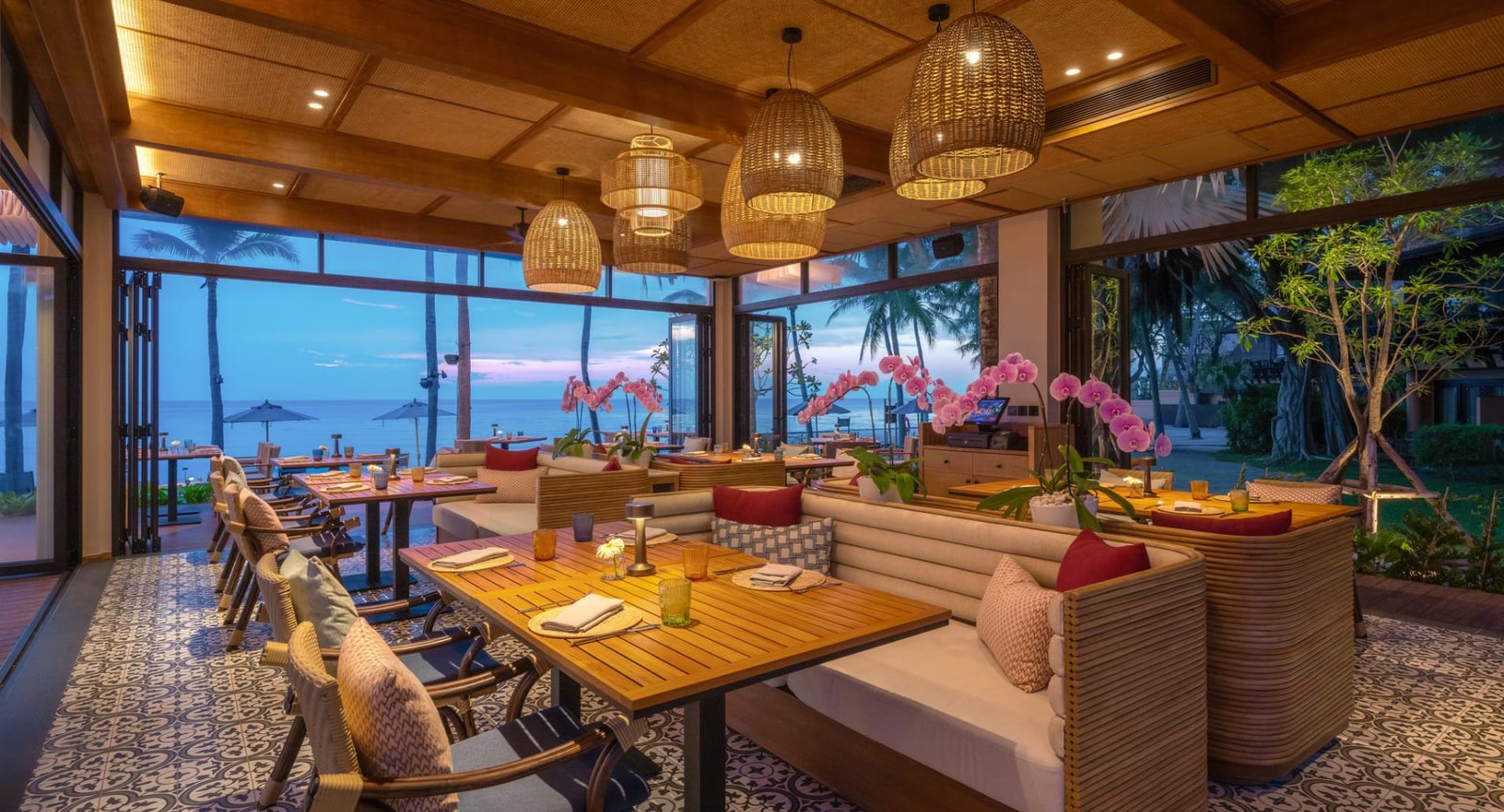 Anantara Hua Hin Resort, eat & drink