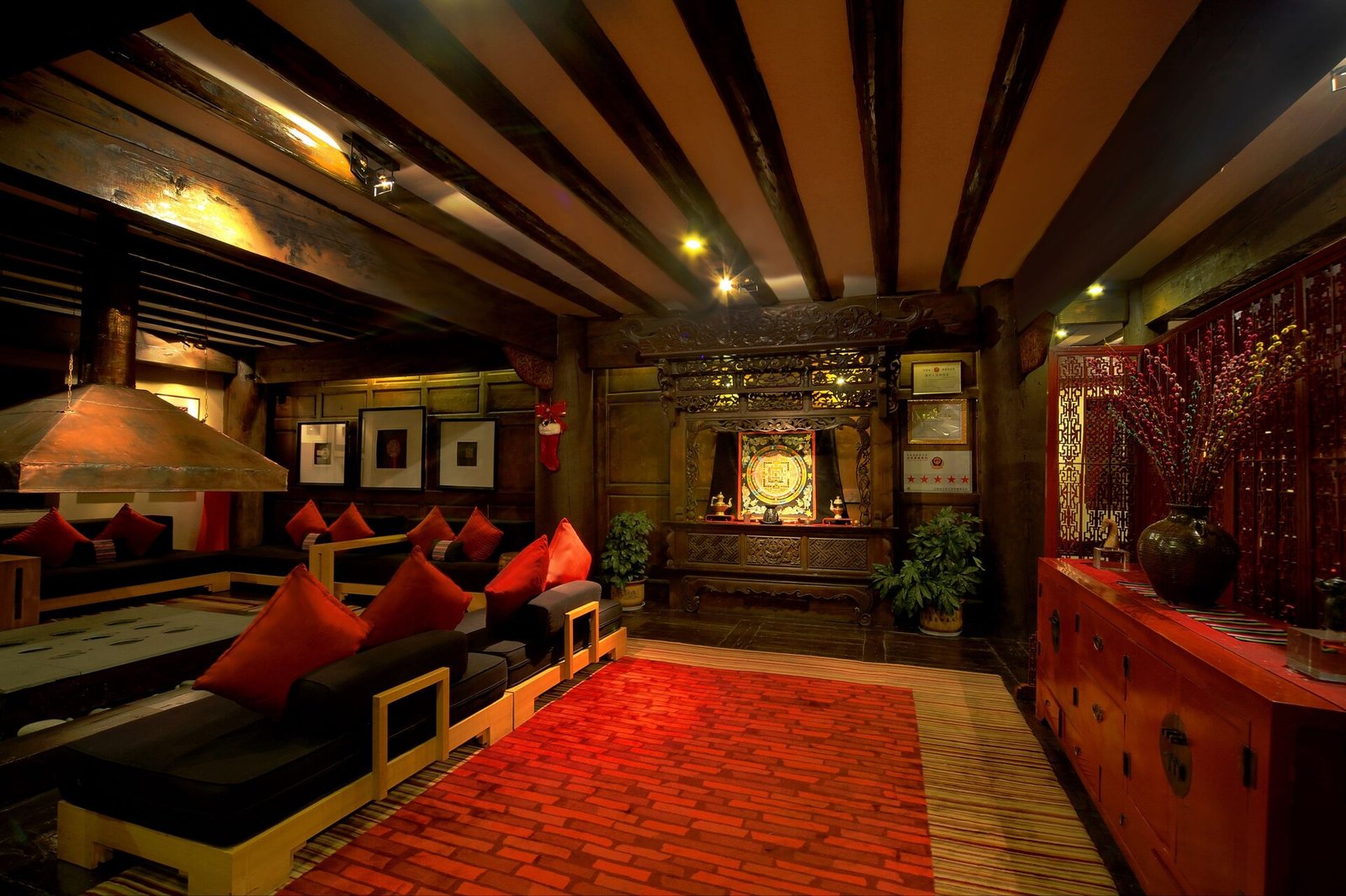 Banyan Tree Ringha, vibe