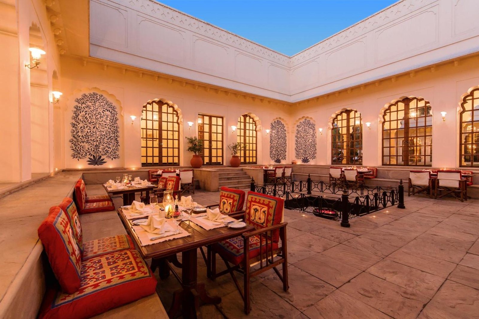 The Oberoi Vanyavilas, Ranthambore, eat & drink