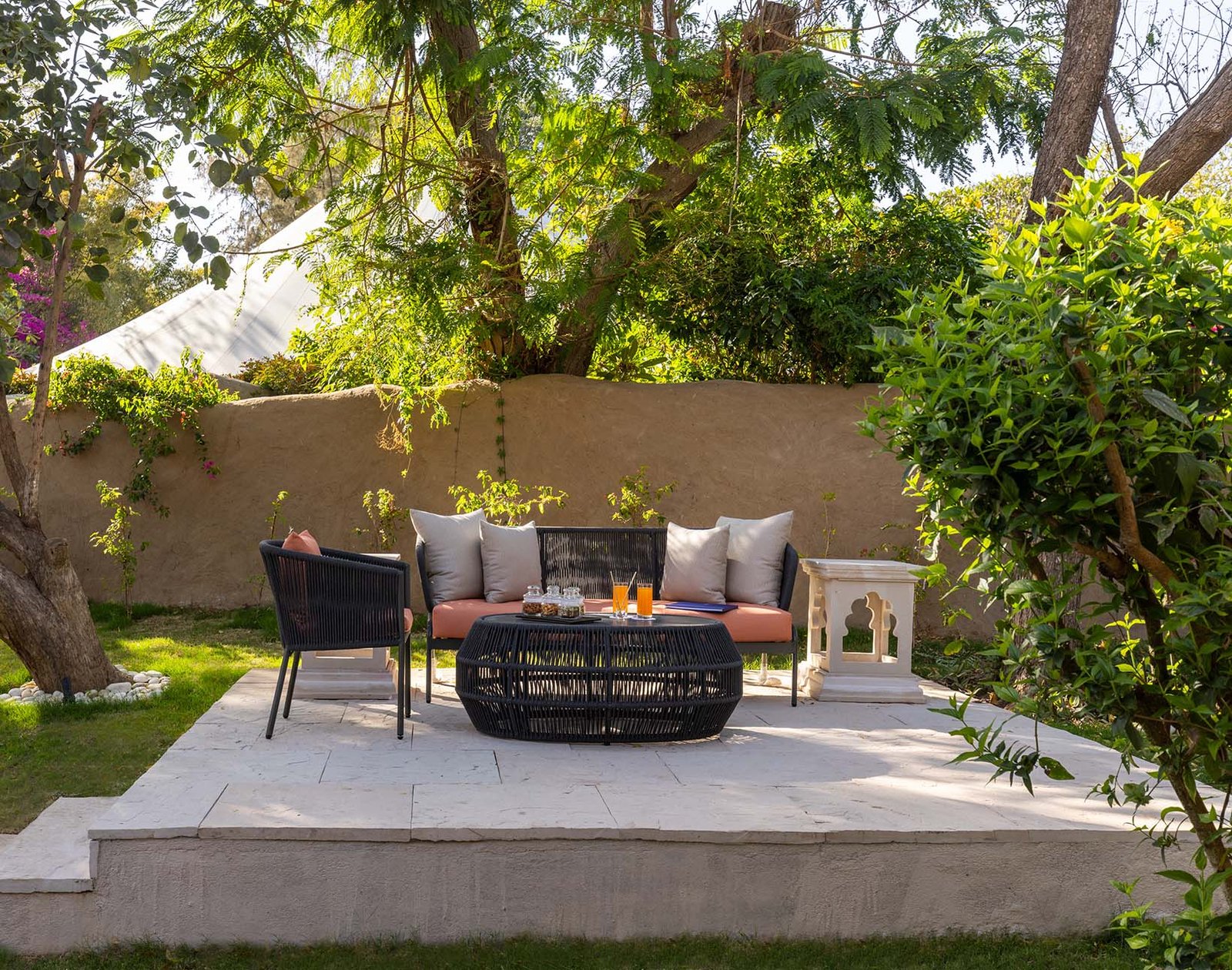 The Oberoi Vanyavilas, Ranthambore, vibe