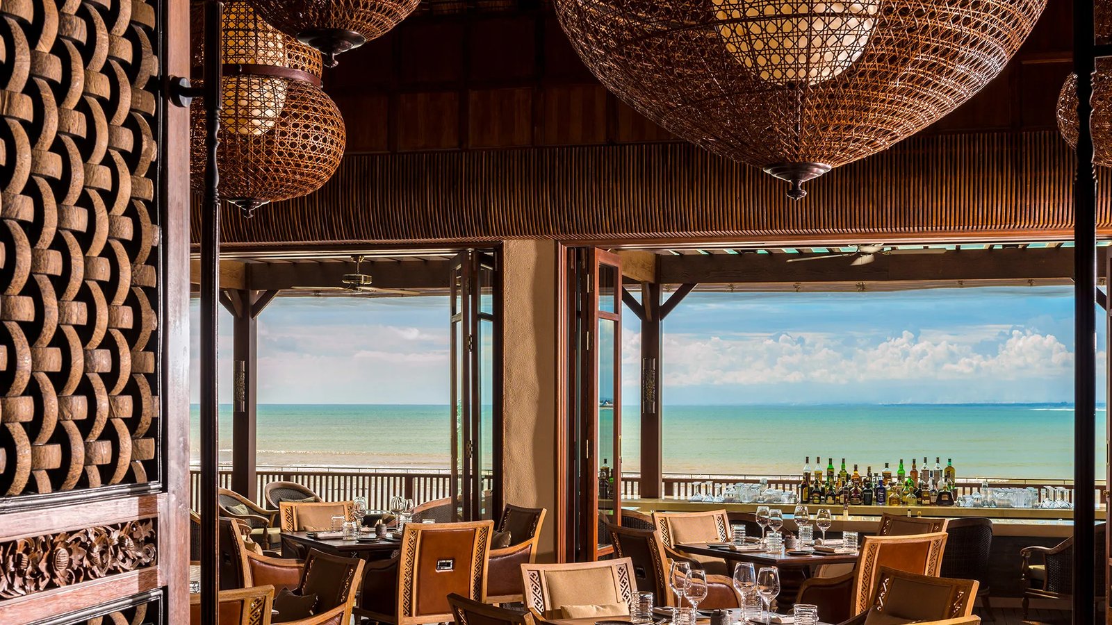 Four Seasons Resort Bali At Jimbaran Bay, at the table