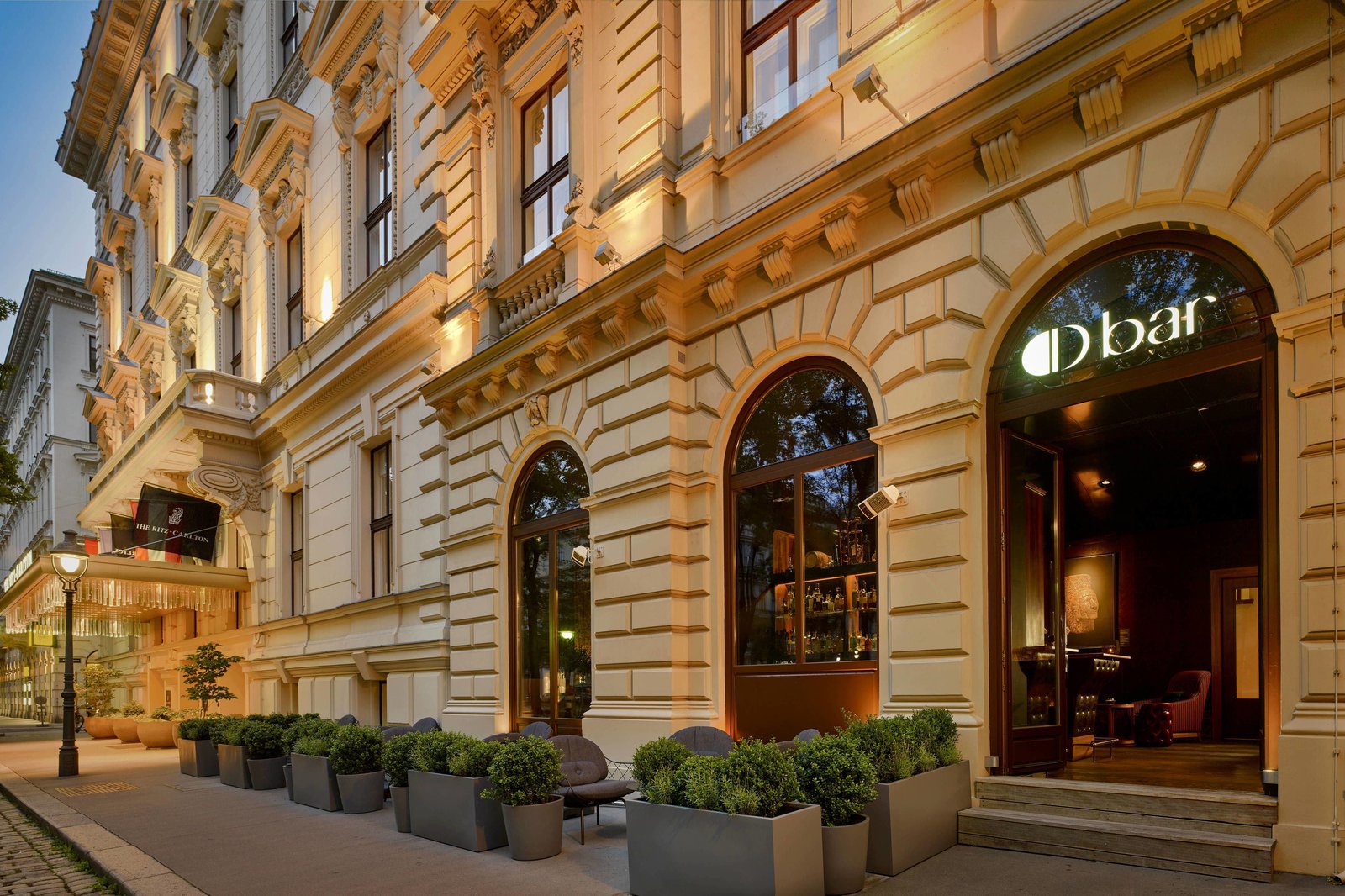 The Ritz-Carlton, Vienna, at the table