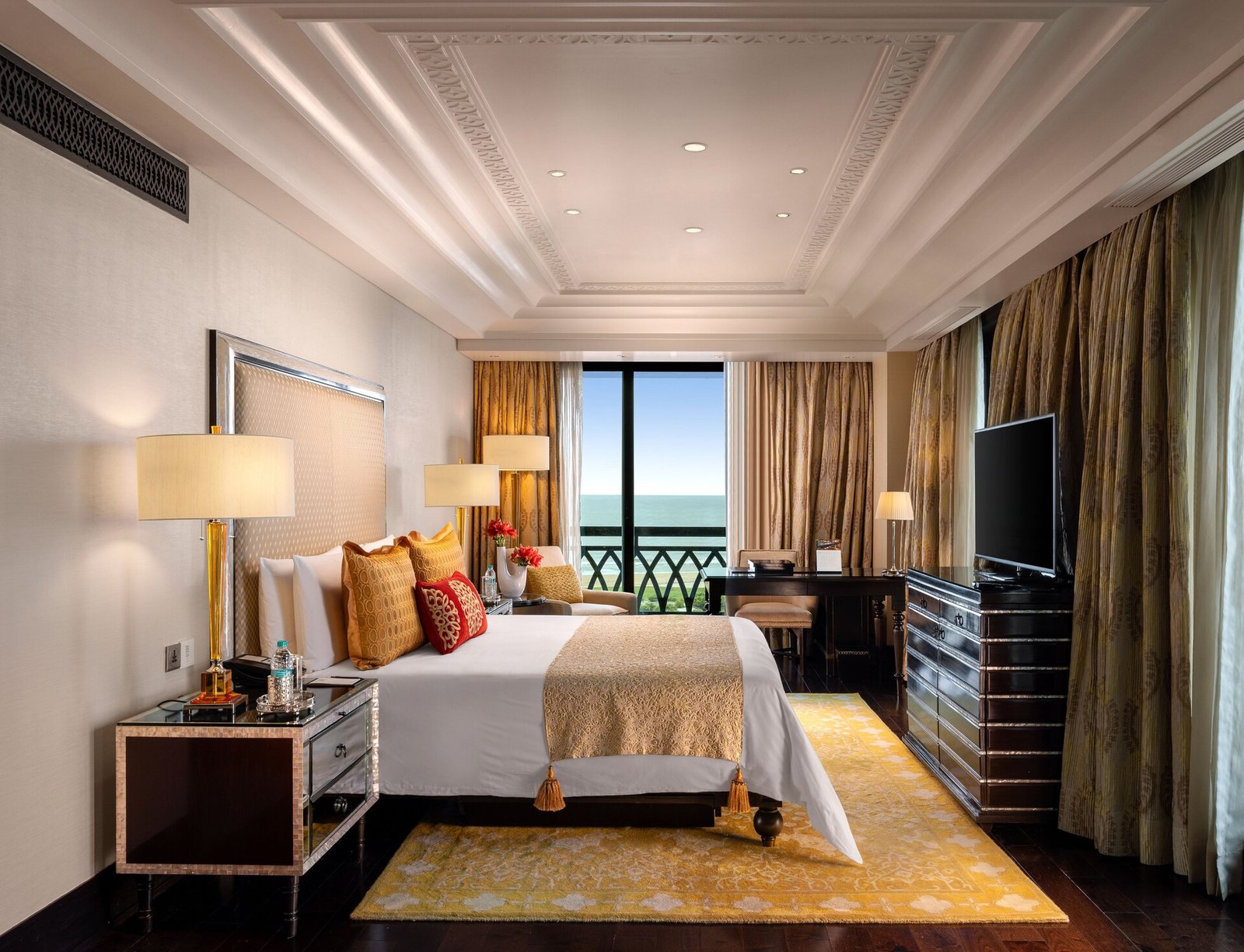 The Leela Palace Chennai, rooms