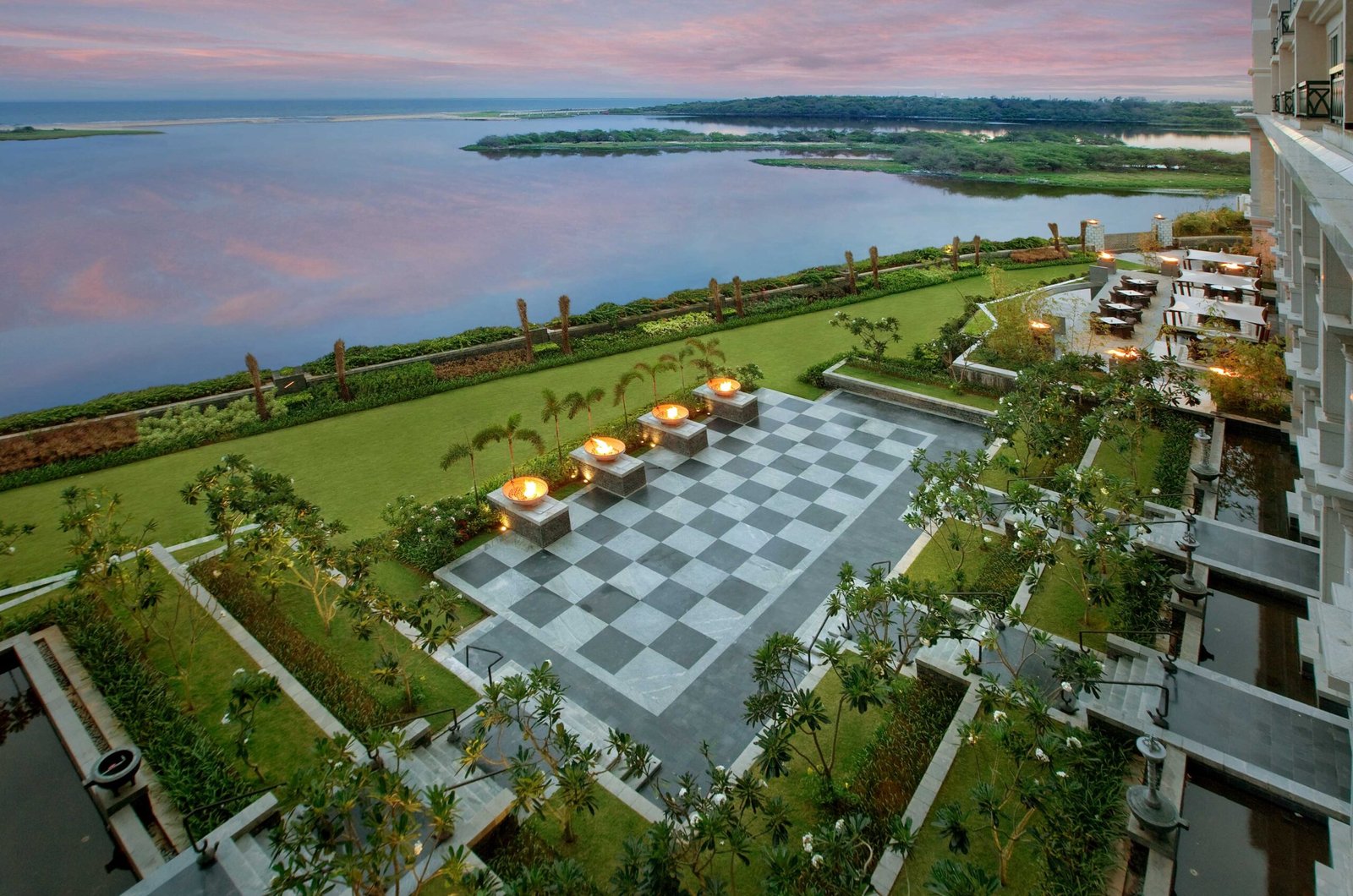 The Leela Palace Chennai, vibe