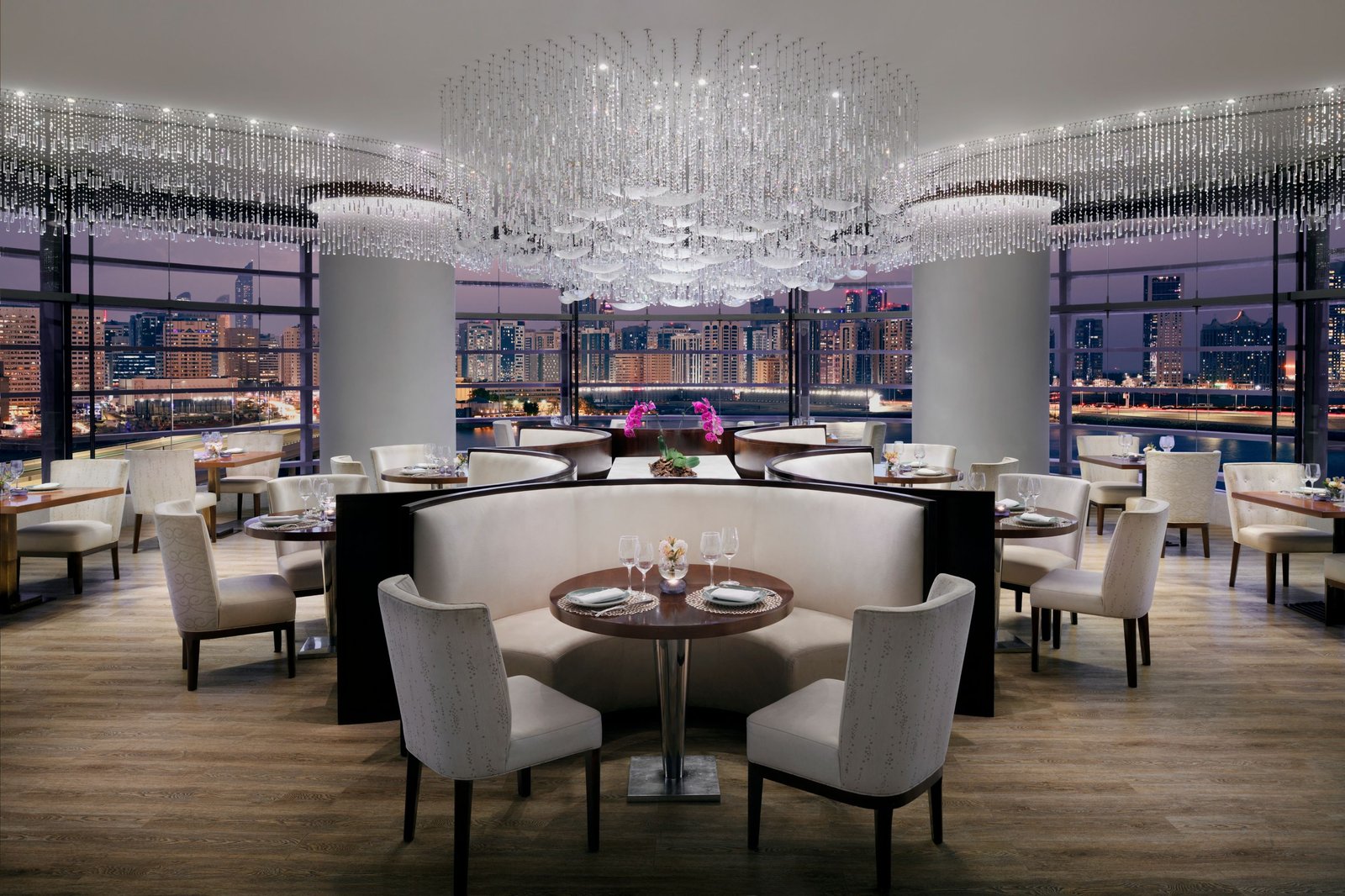 Rosewood Abu Dhabi, eat & drink