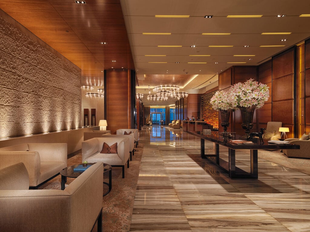 Rosewood Abu Dhabi, vibe