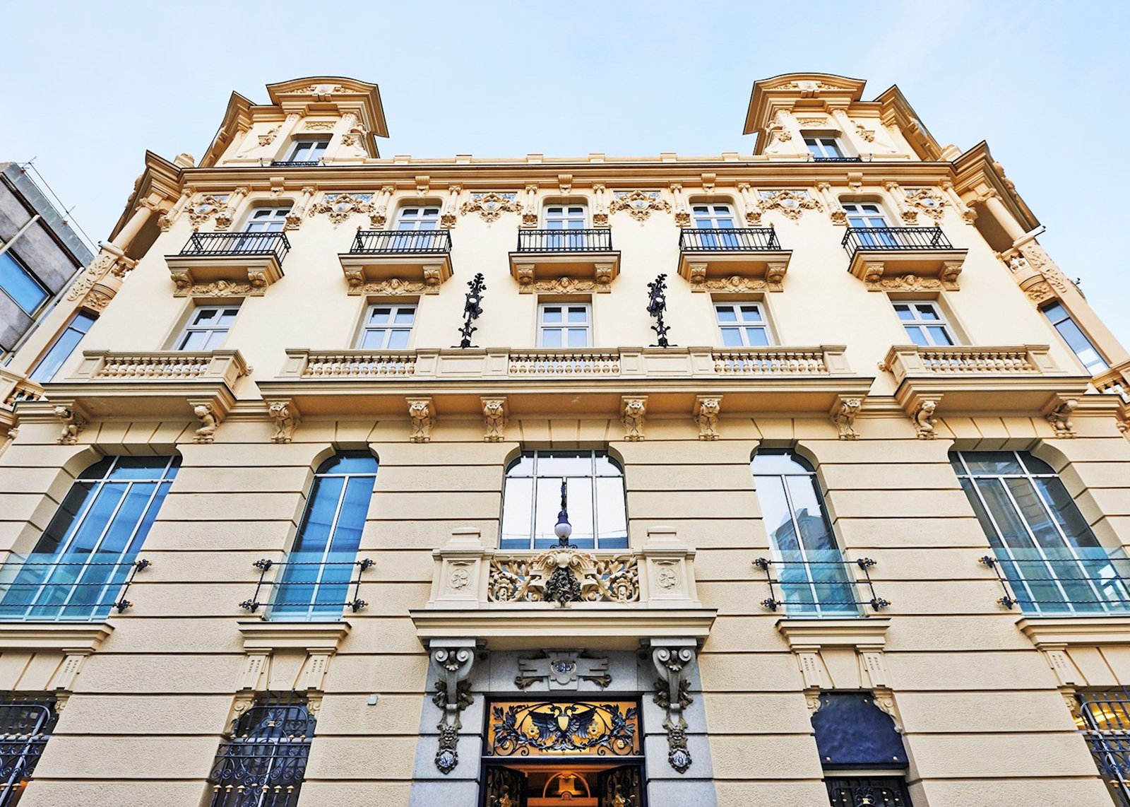 URSO Hotel & Spa, backstory