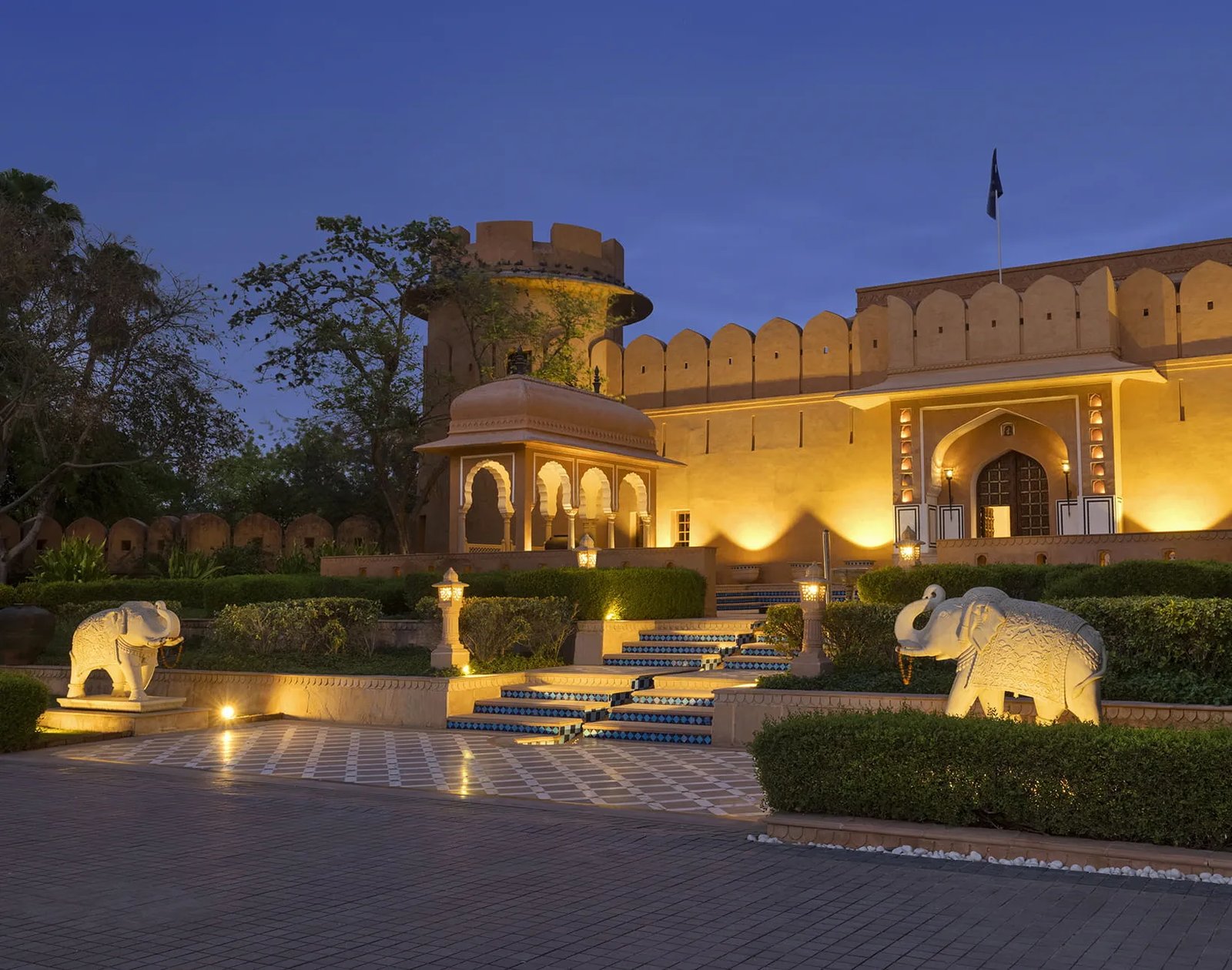 The Oberoi Rajvilas, Jaipur, backstory
