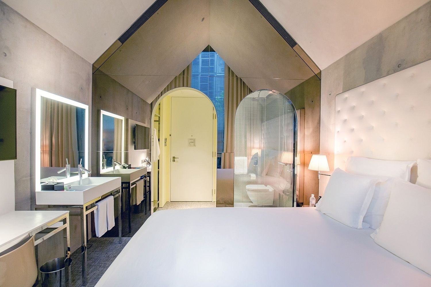 M Social Hotel Singapore — rooms