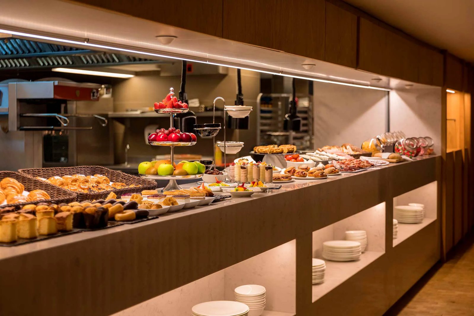 Hotel Ohla Eixample Barcelona, eat & drink