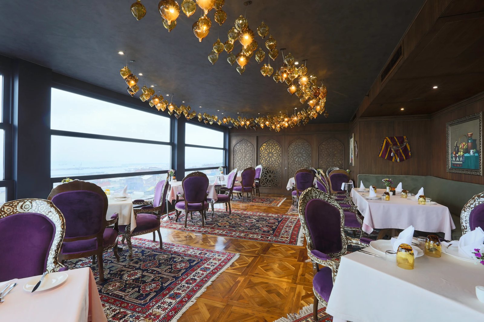 AJWA Sultanahmet, eat & drink