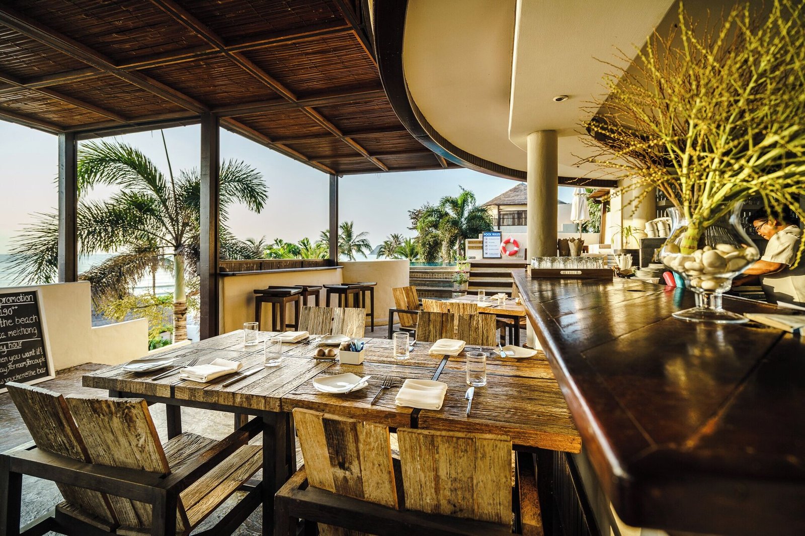 Aleenta Hua Hin - Pranburi Resort & Spa, eat & drink