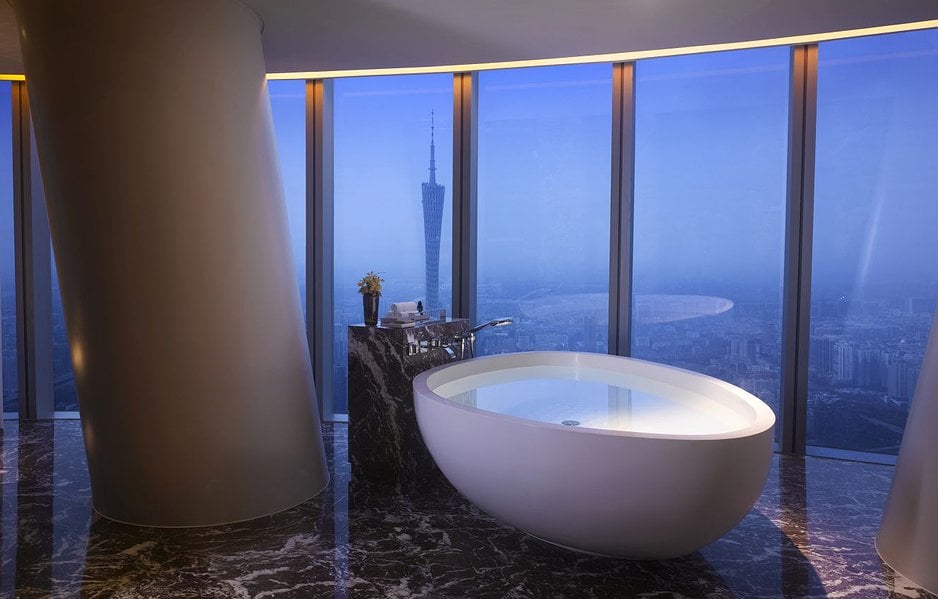 Four Seasons Hotel, rooms