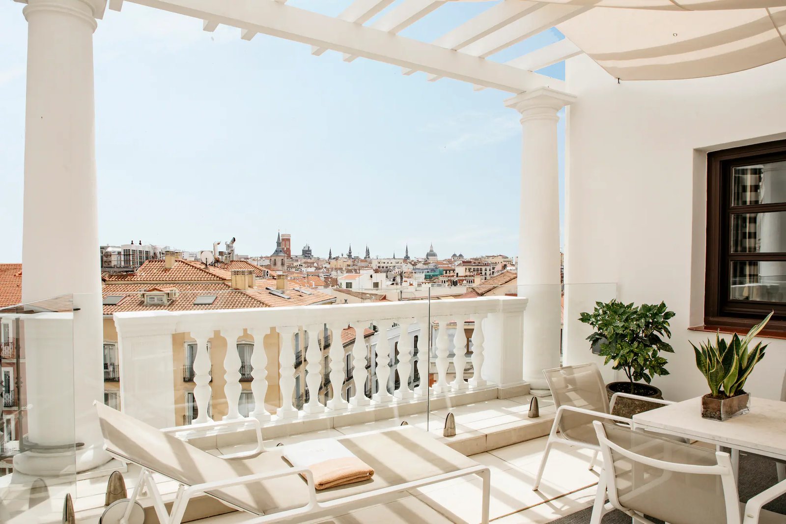Palacio de los Duques Gran Meliá - The Leading Hotels of the World, vibe