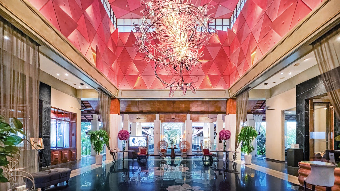 Sofitel Singapore Sentosa — vibe