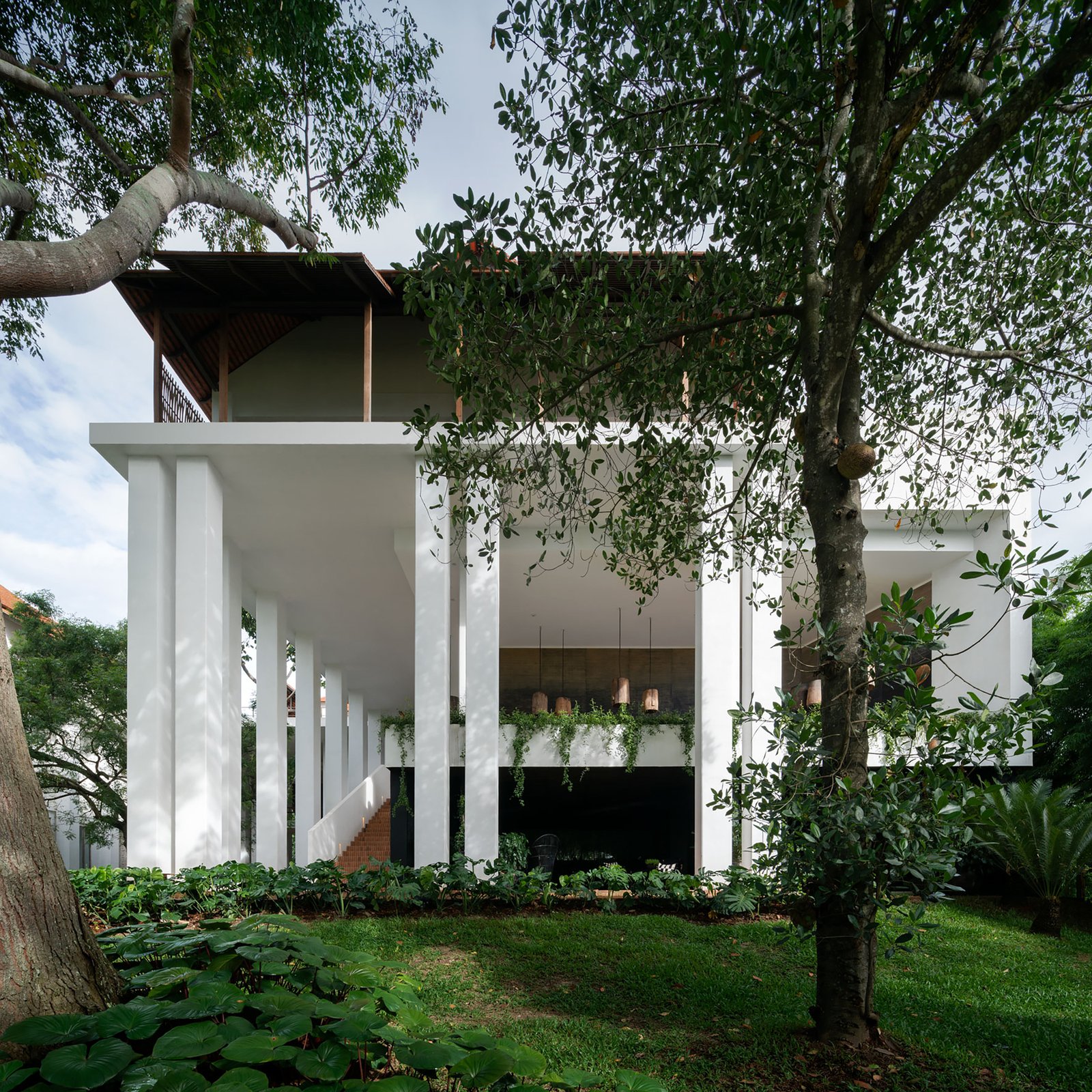 Raya Heritage, backstory