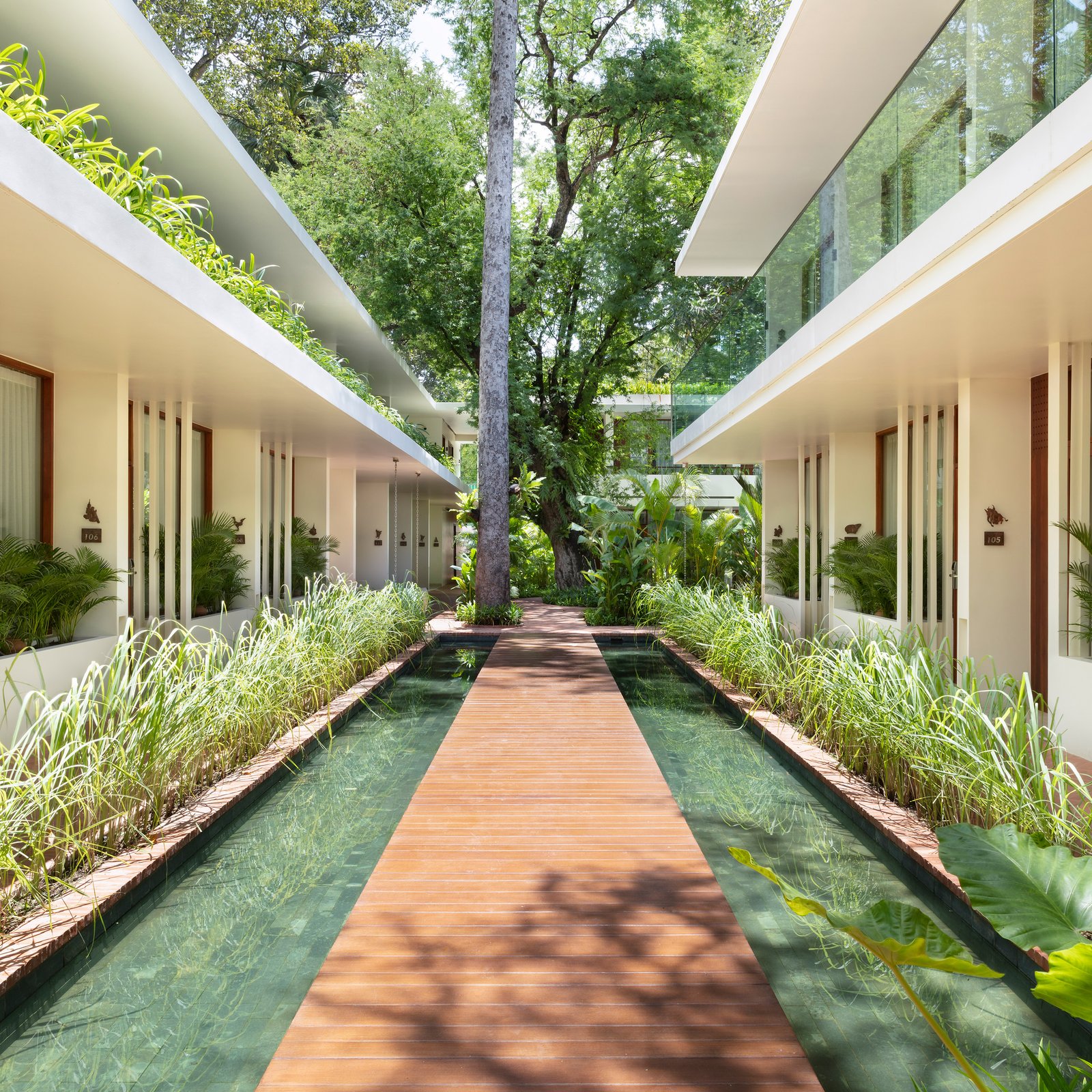 FCC Angkor by Avani, vibe