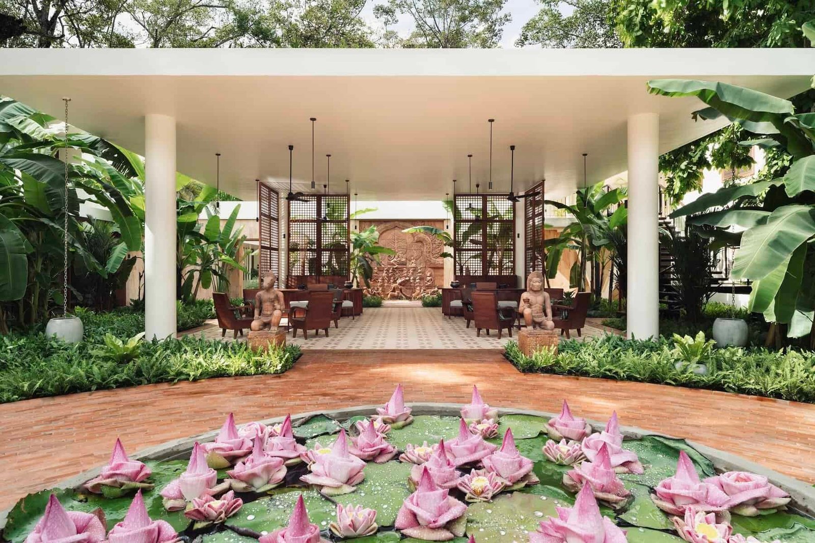 FCC Angkor by Avani, vibe