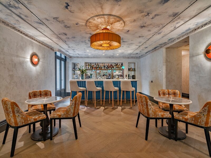 CoolRooms Palacio de Atocha, eat & drink