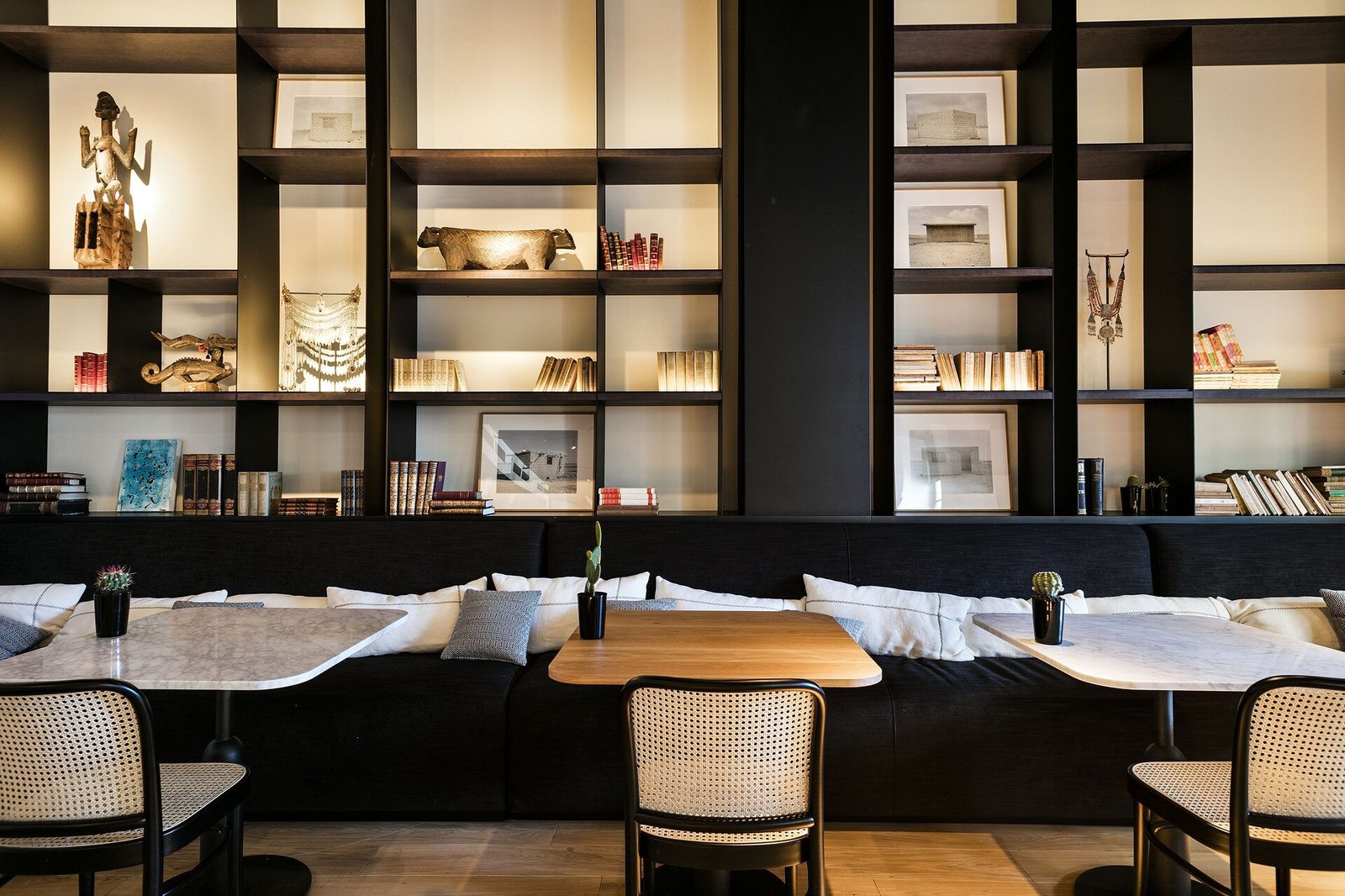 Yurbban Passage Hotel & Spa, eat & drink