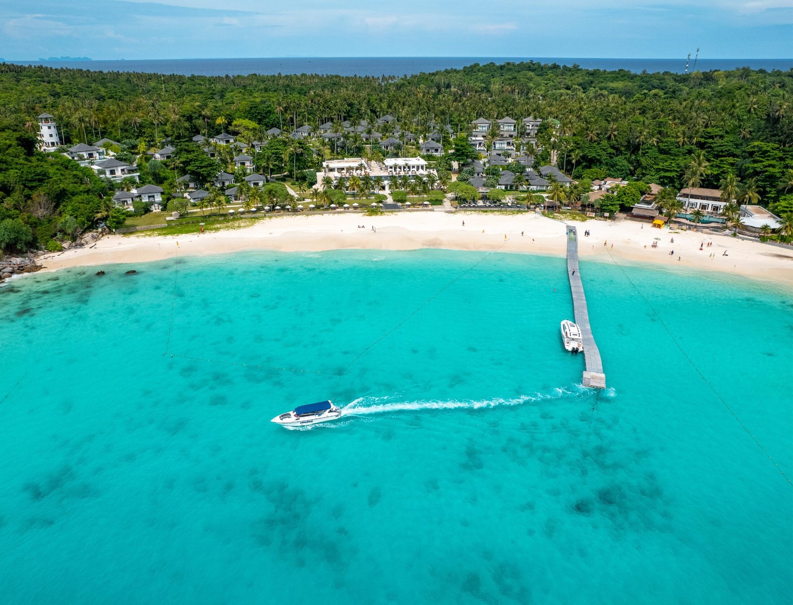 The Racha, vibe