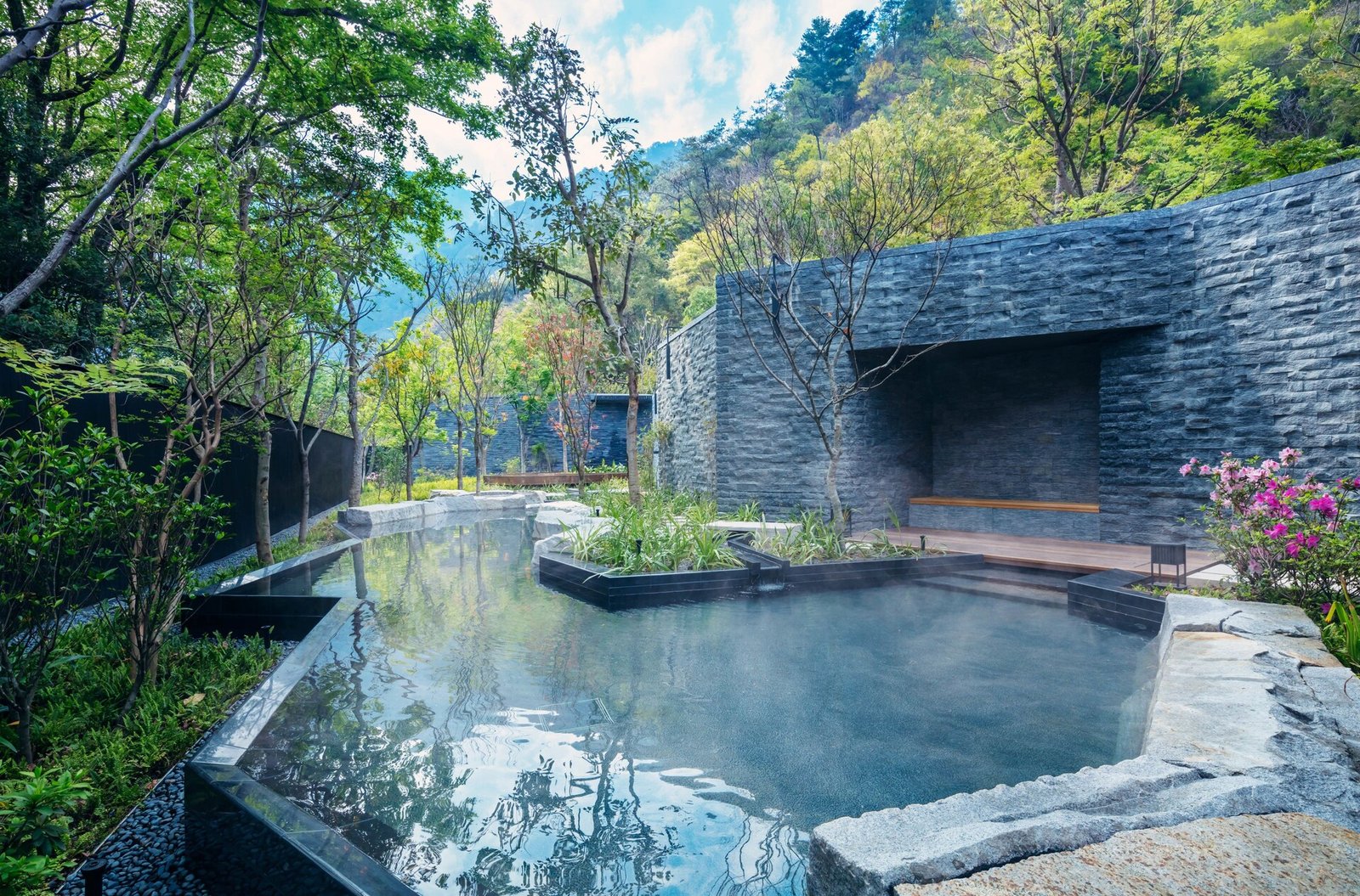 Hoshinoya Guguan