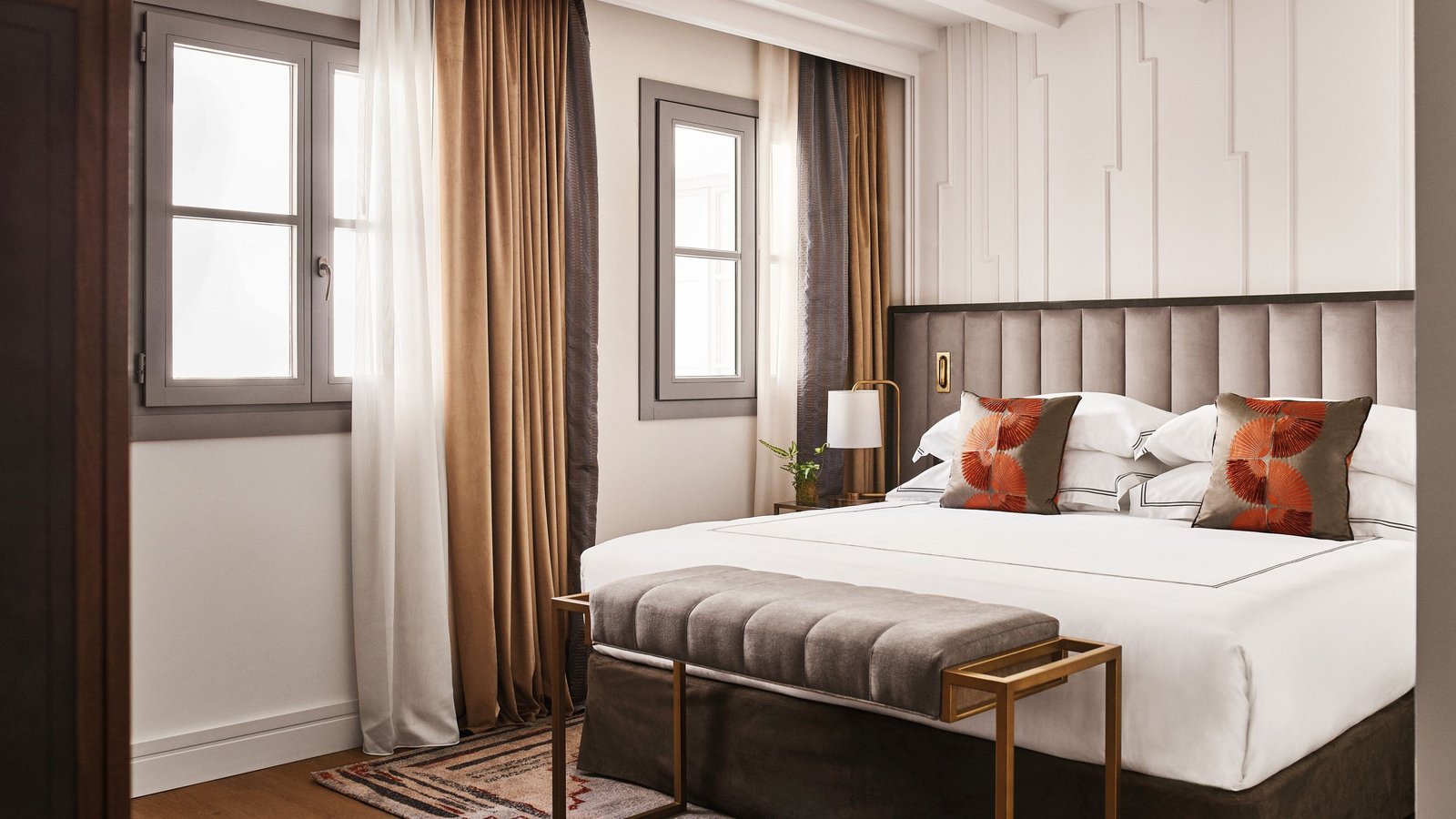 Gran Hotel Inglés, rooms