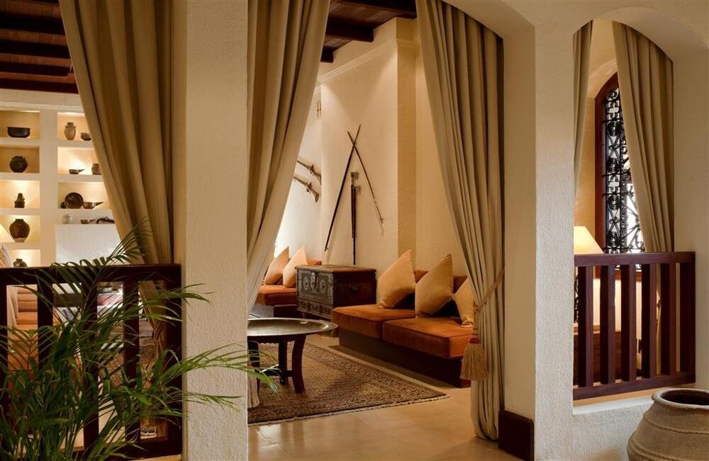 Al Maha, a Luxury Collection Desert Resort & Spa, Dubai, vibe