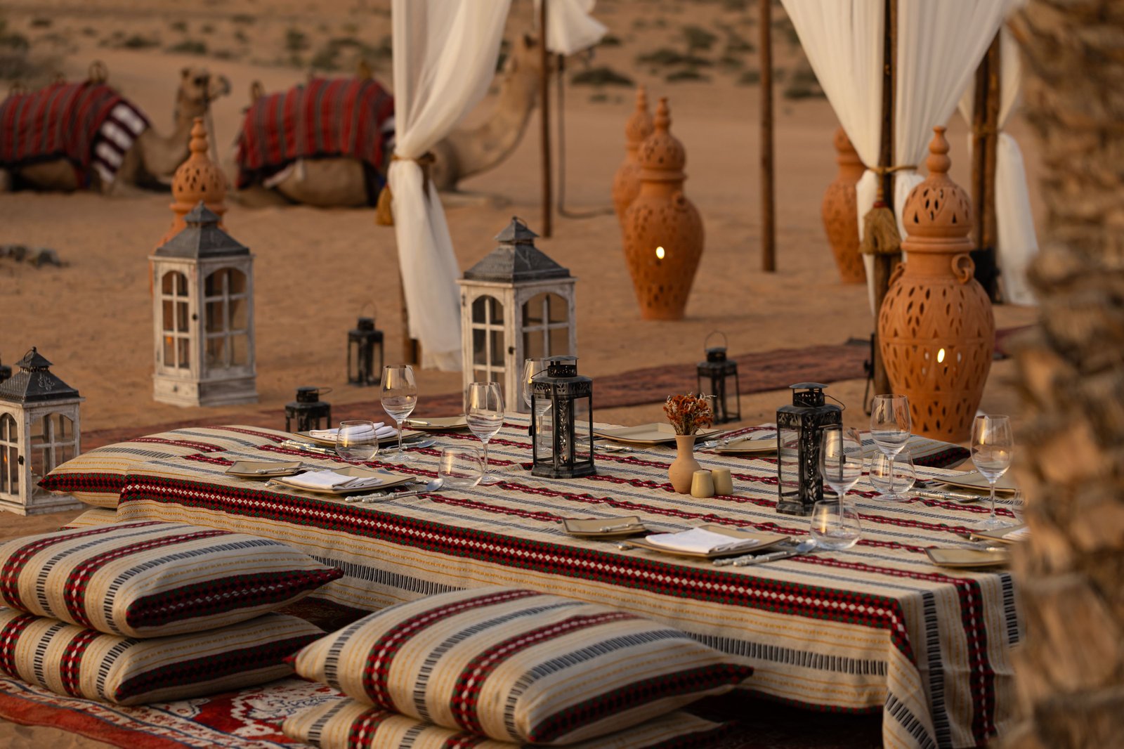 Al Maha, a Luxury Collection Desert Resort & Spa, Dubai, eat & drink