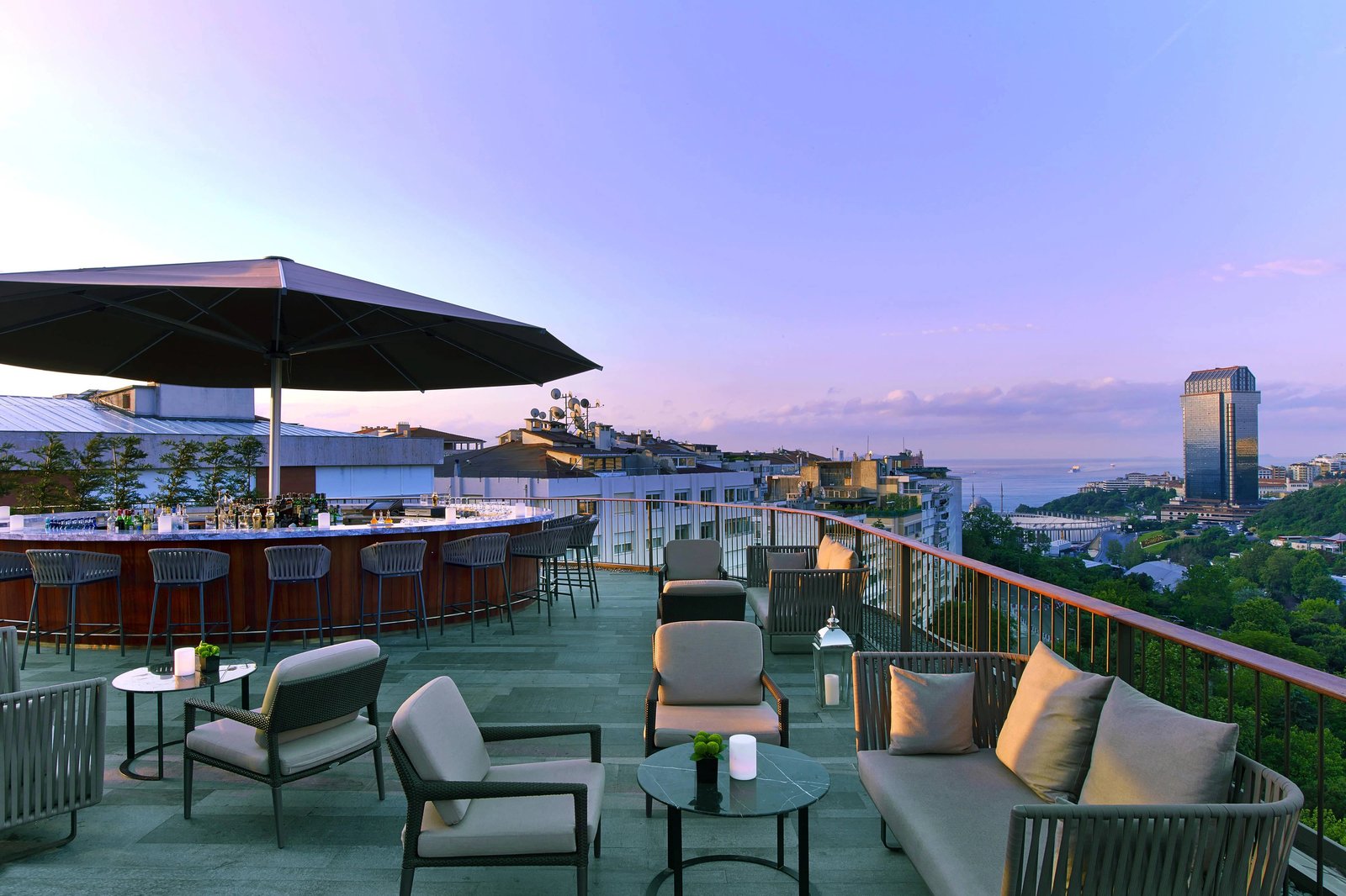 The St. Regis Istanbul, eat & drink