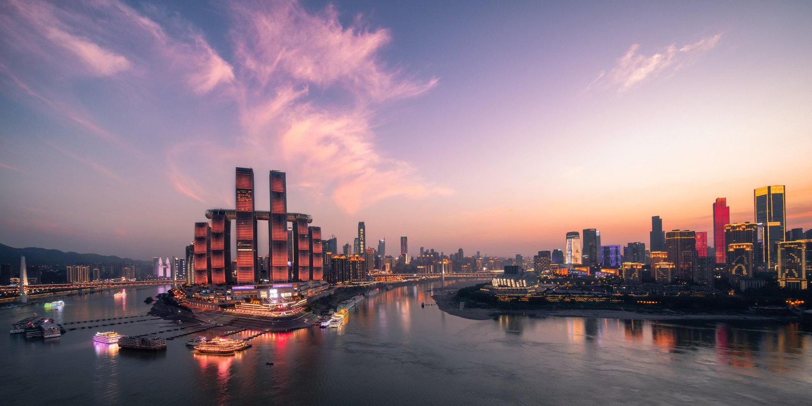 Intercontinental Chongqing Raffles City, backstory