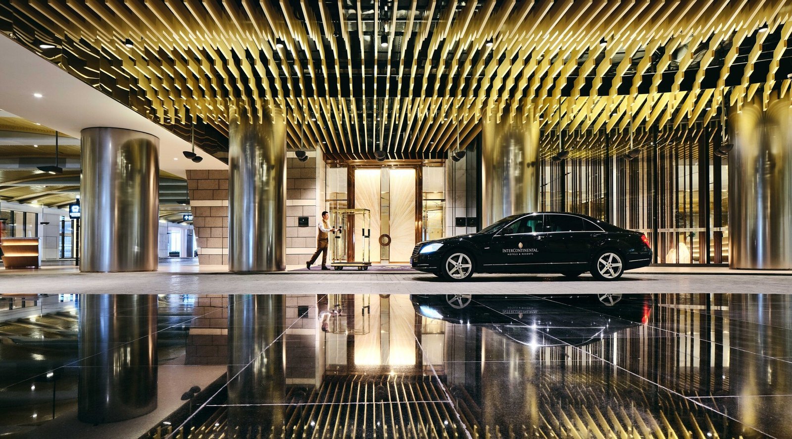 Intercontinental Chongqing Raffles City, backstory