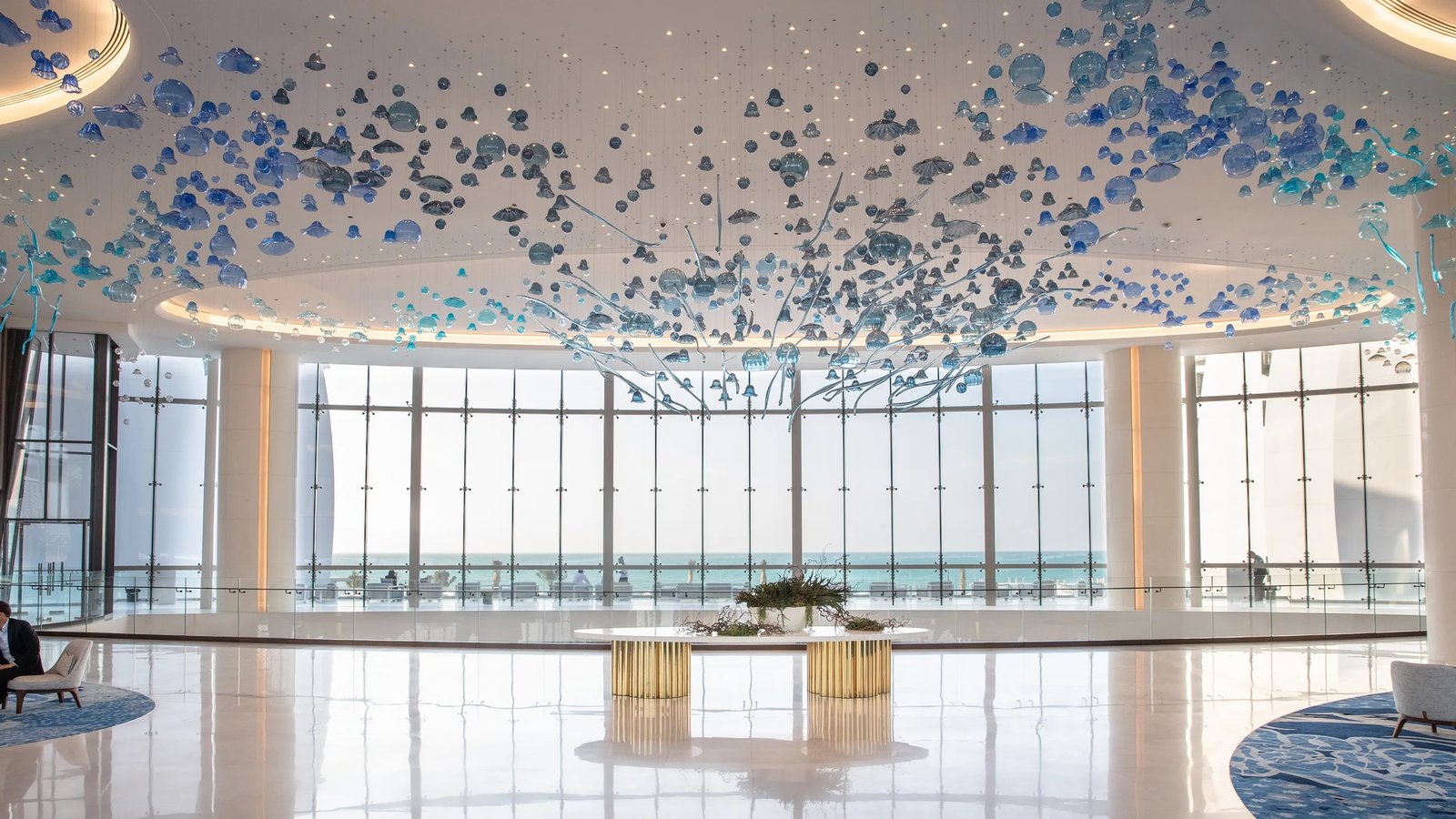 Jumeirah Saadiyat Island, vibe