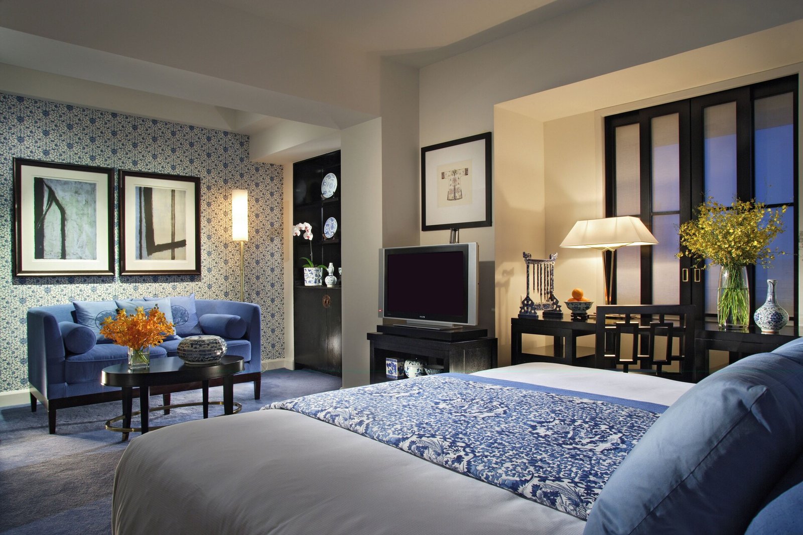 Orchard Hotel — rooms