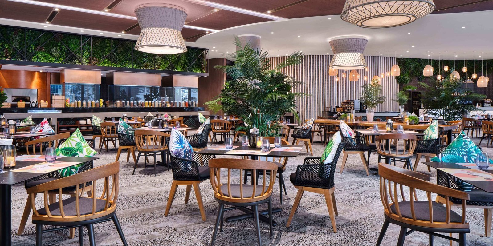 Village Hotel Sentosa — vibe