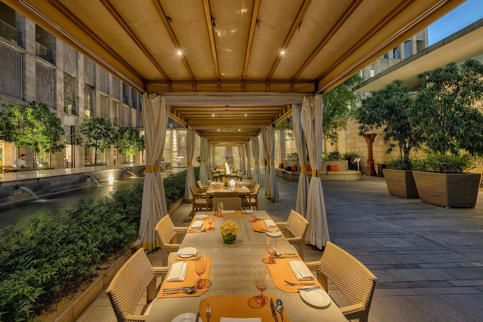 The Lodhi, eat & drink