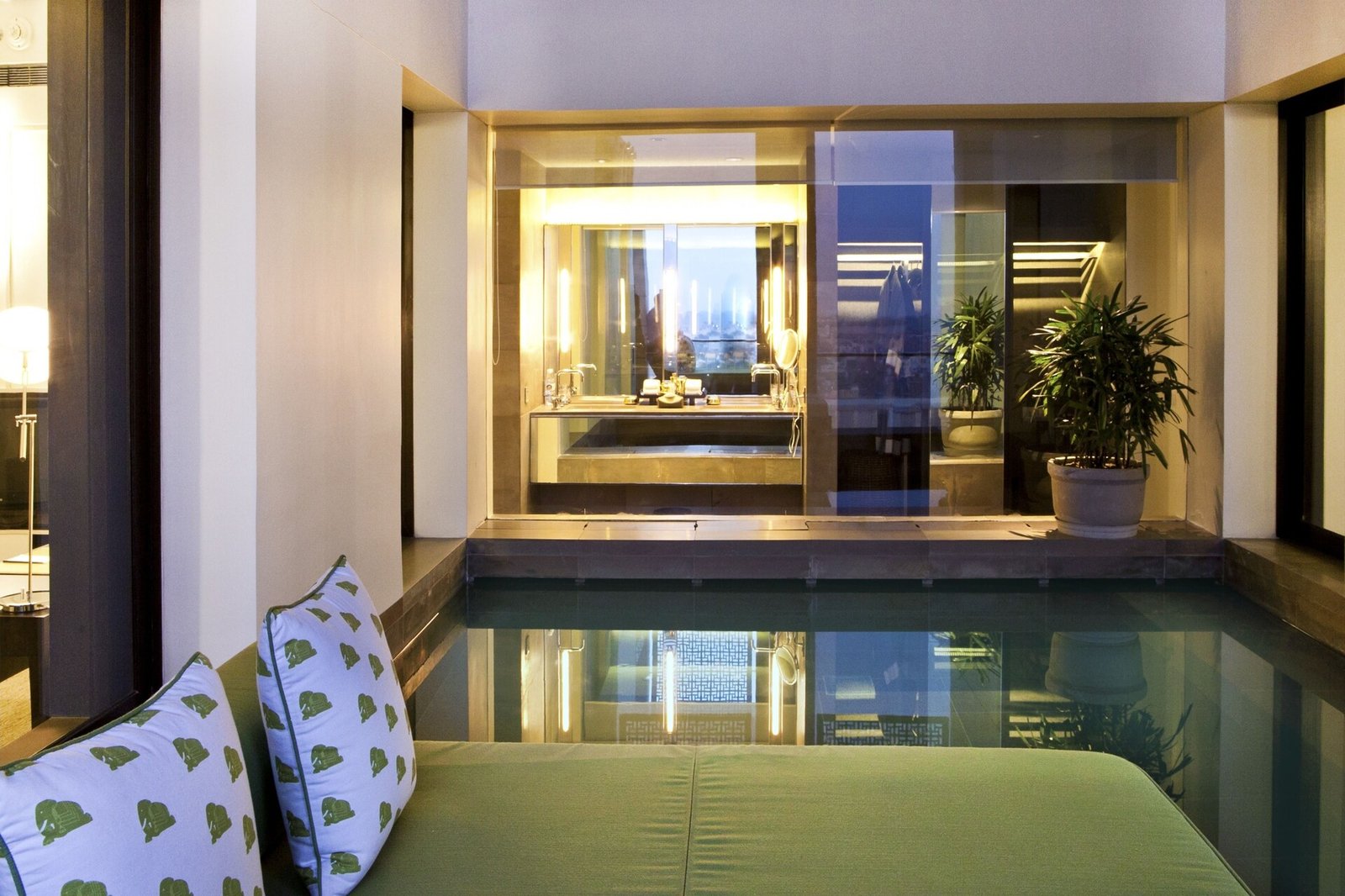 The Lodhi, rooms